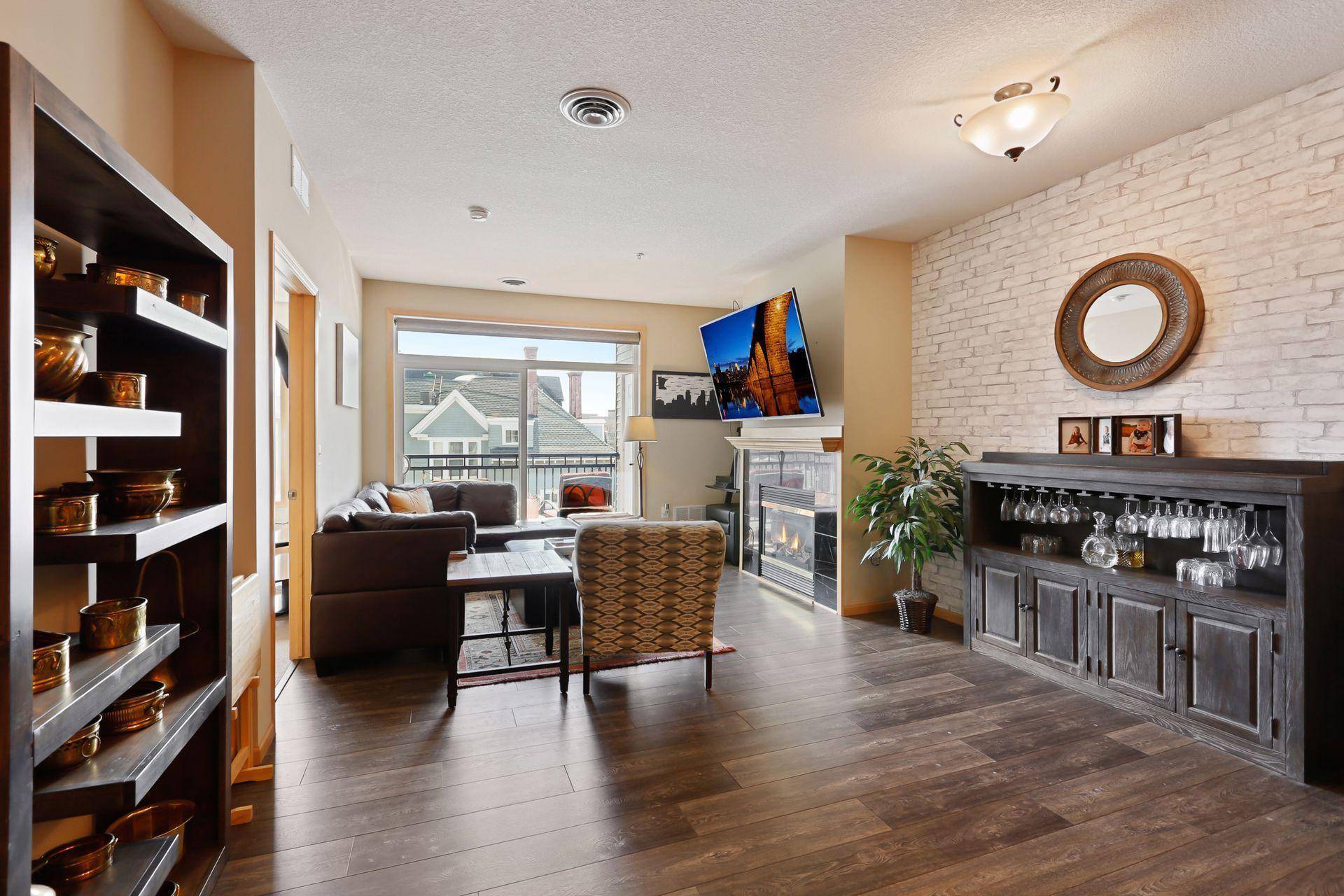 301 Oak Grove ST #510, Minneapolis, MN 55403