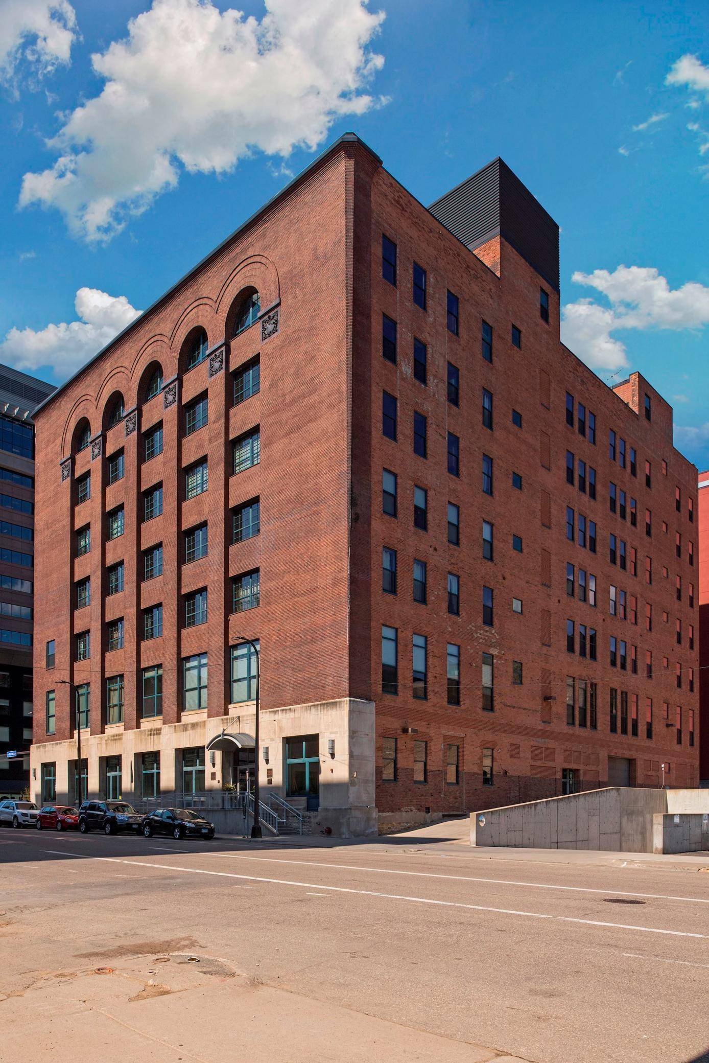 250 Park AVE #212, Minneapolis, MN 55415