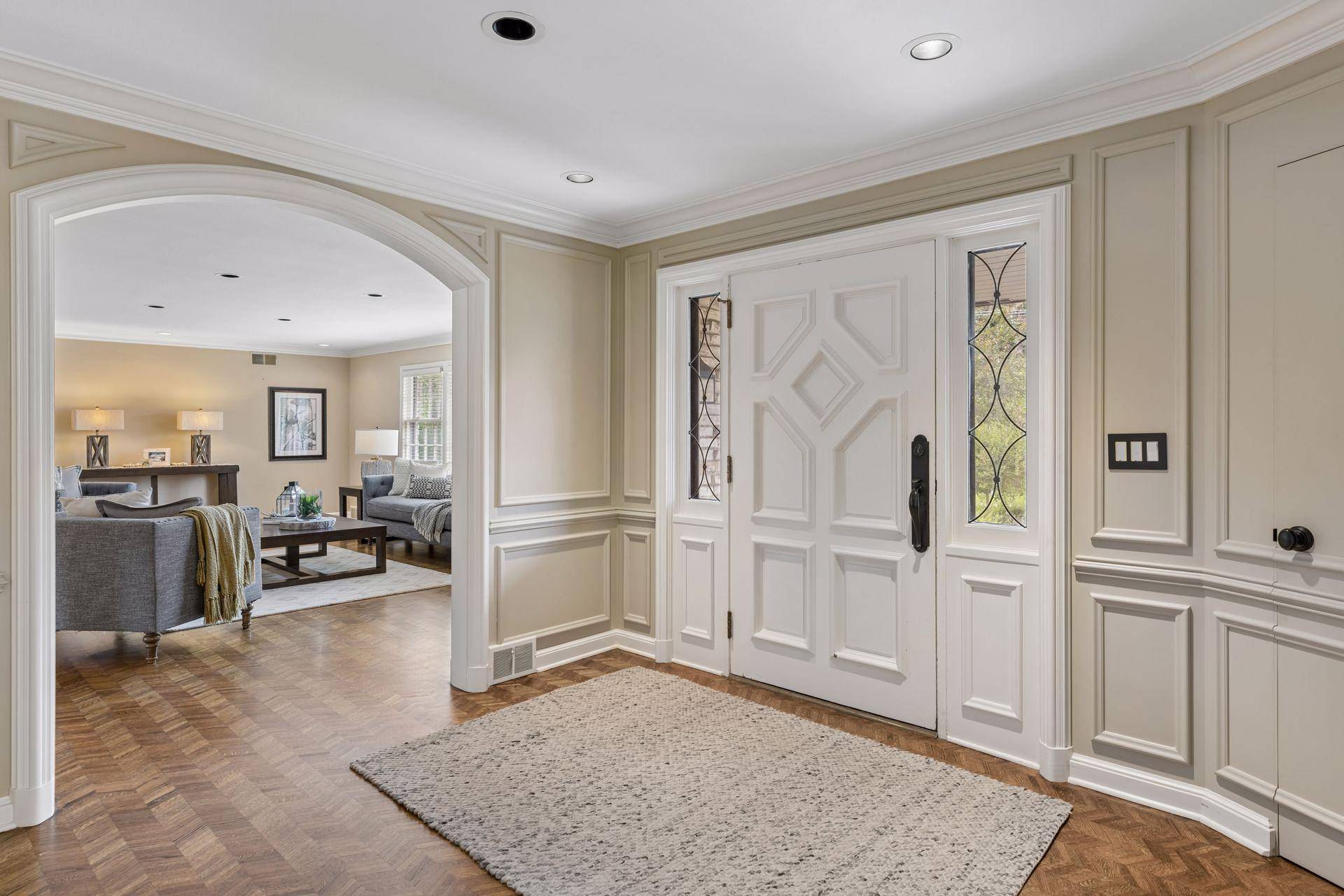2501 France AVE S, Saint Louis Park, MN 55416