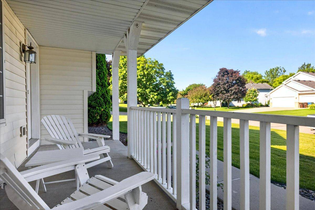732 Marie CT, Delano, MN 55328