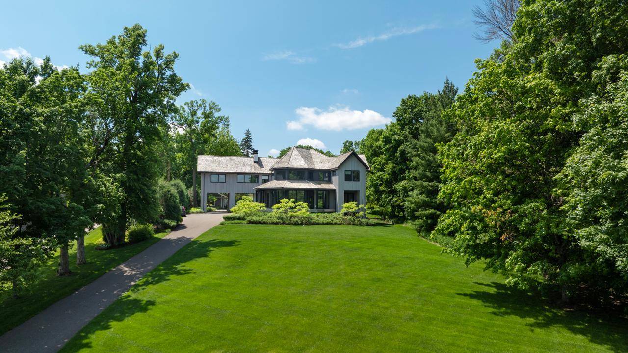 2657 Woodbridge RD, Minnetonka Beach, MN 55391