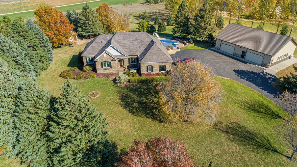 26721 Redwing AVE, New Prague, MN 56071