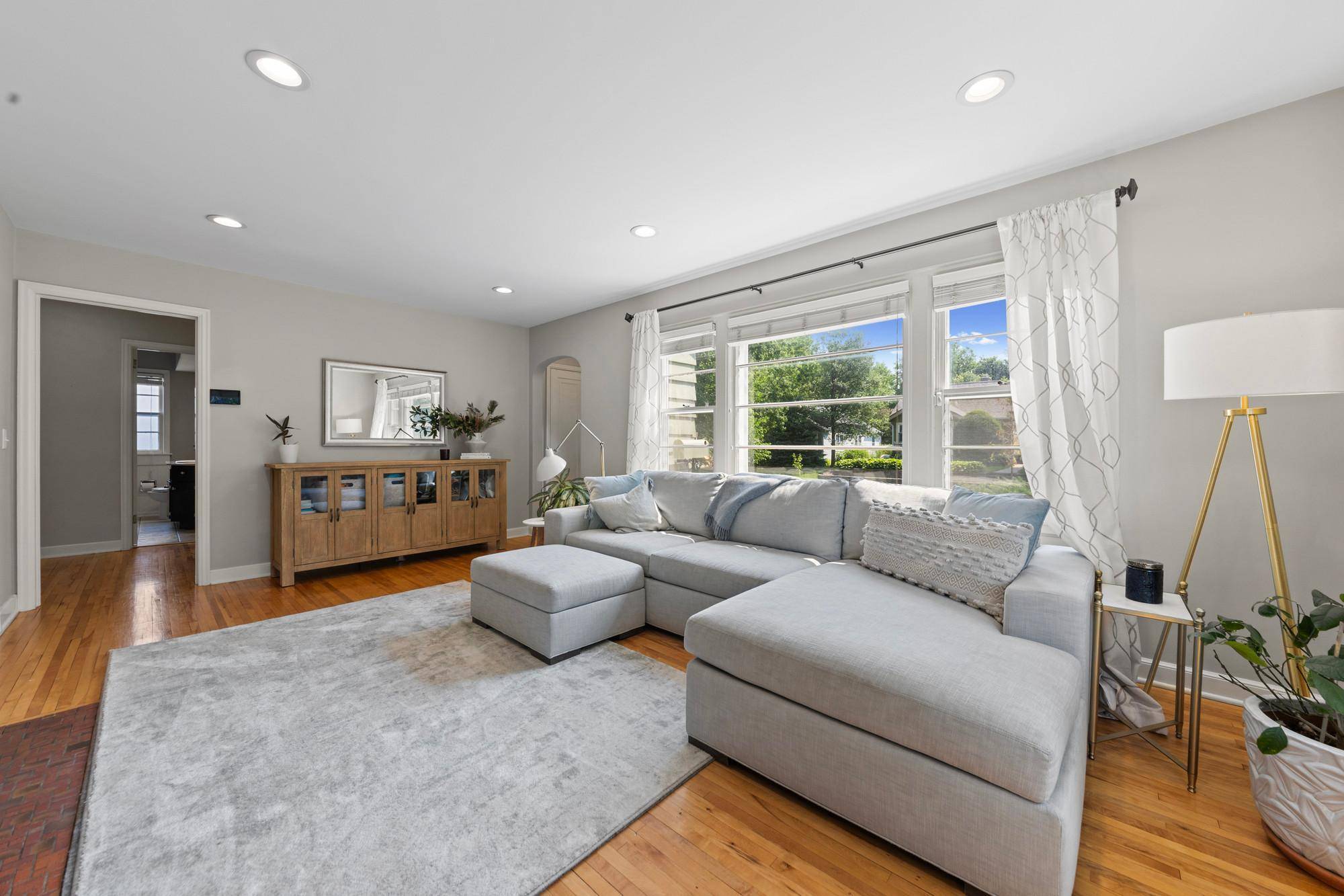 2854 Alabama AVE S, Saint Louis Park, MN 55416