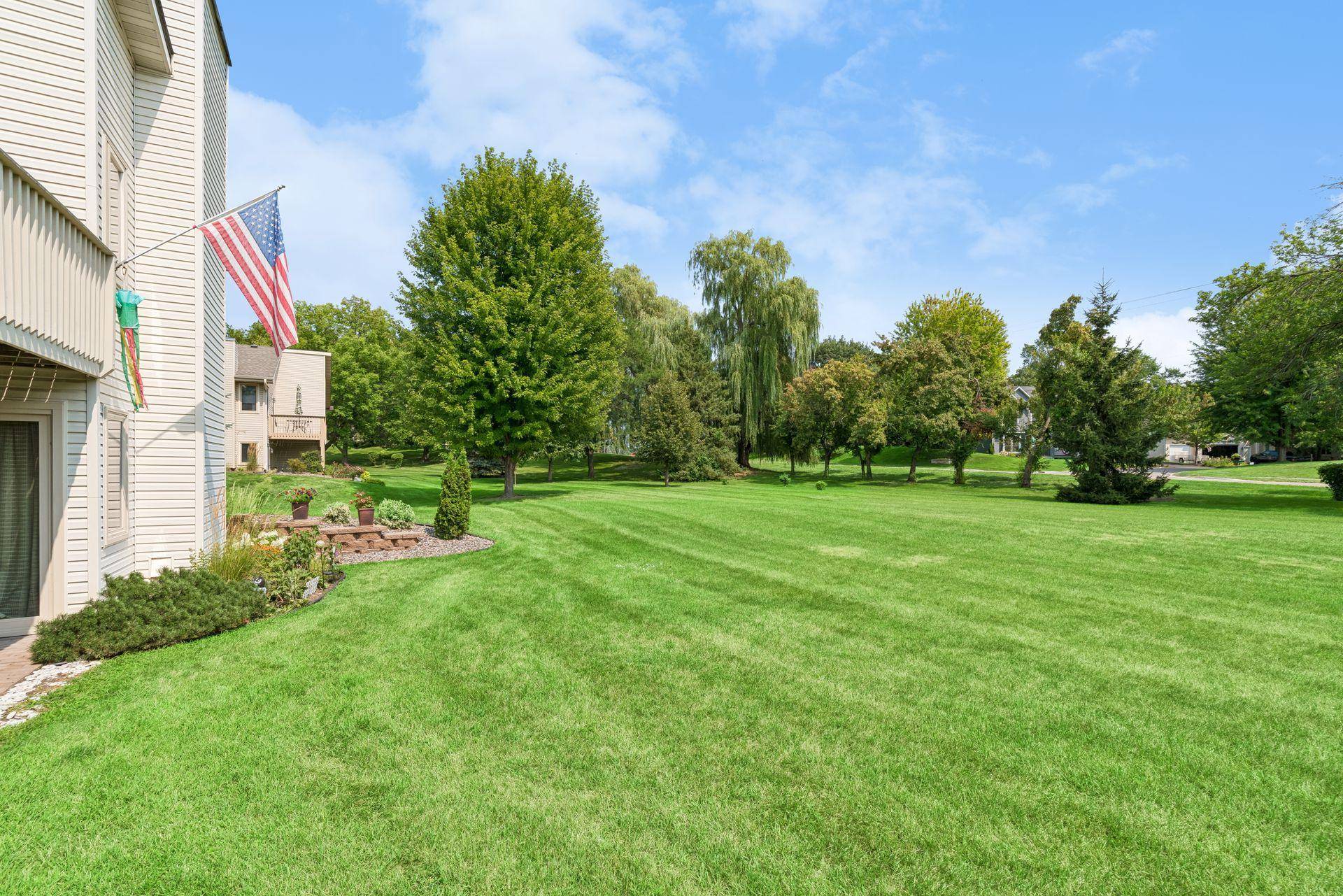4122 Goldenrod LN N, Plymouth, MN 55441