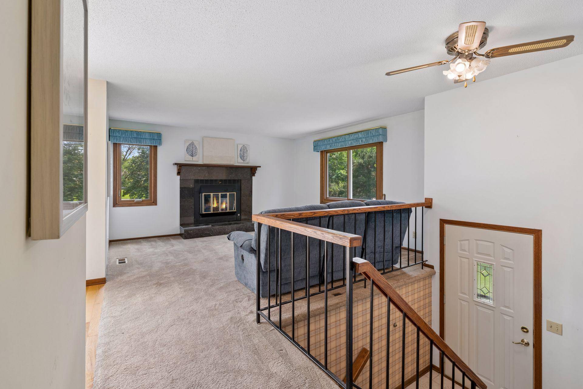 4122 Goldenrod LN N, Plymouth, MN 55441