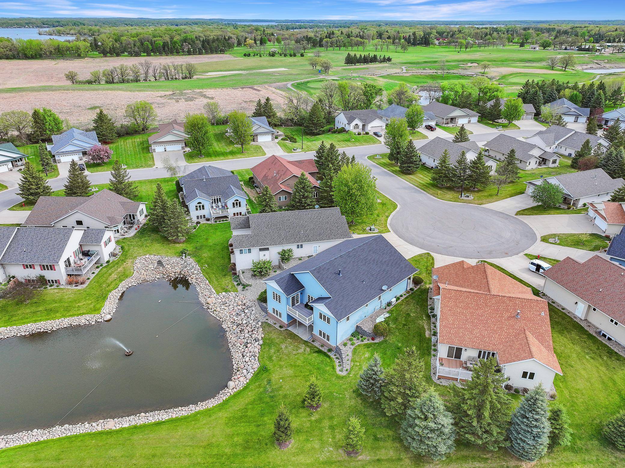 302 Ashley CT, Alexandria, MN 56308