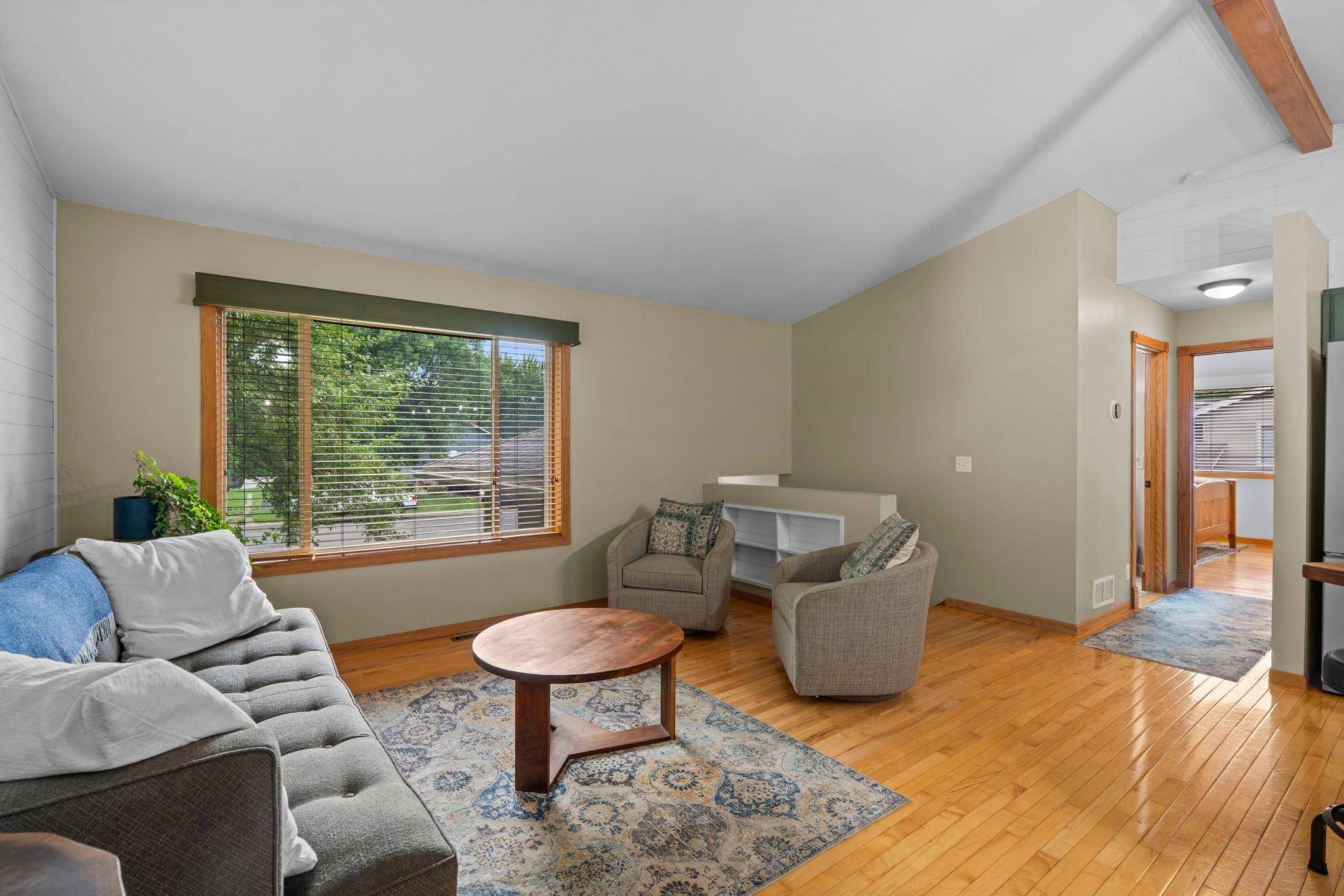 1452 Vixen LN, Delano, MN 55328