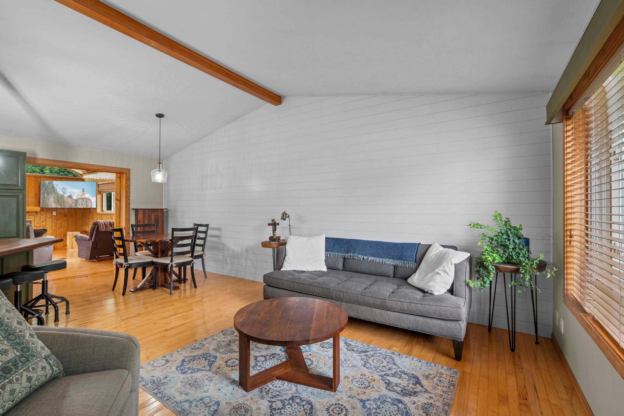 1452 Vixen LN, Delano, MN 55328