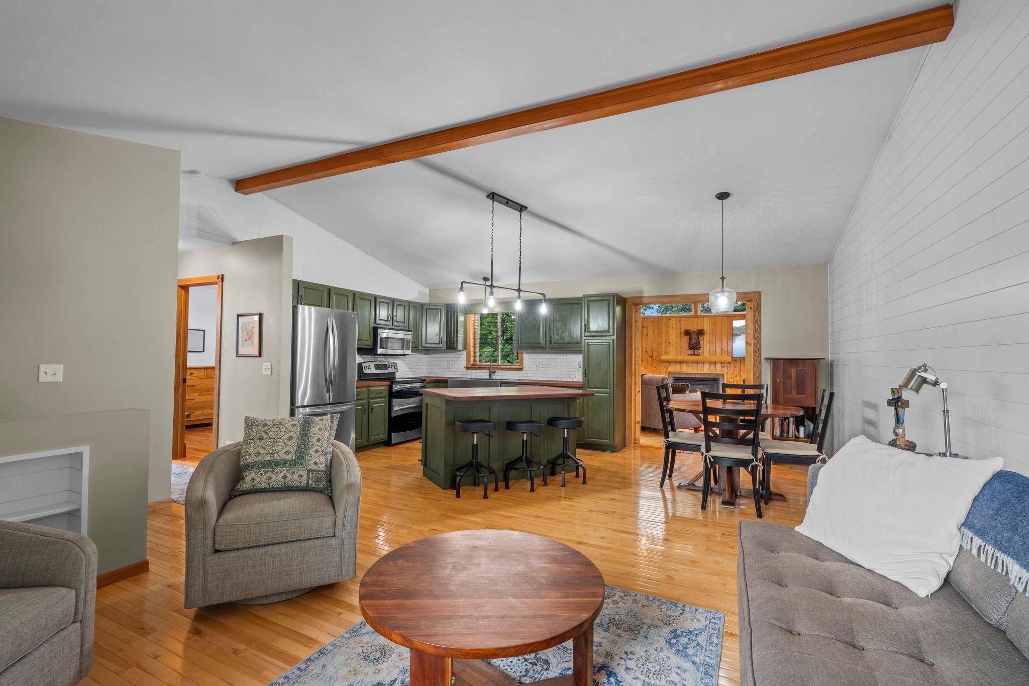 1452 Vixen LN, Delano, MN 55328