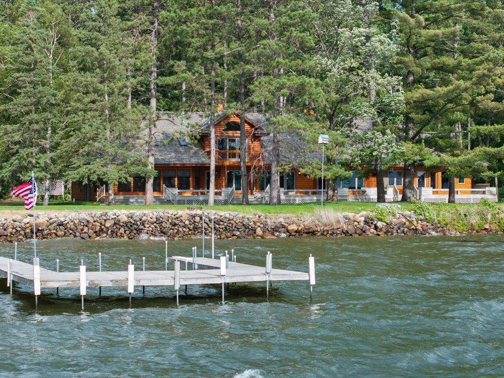 8597 Sunset SHRS, Pine River, MN 56474