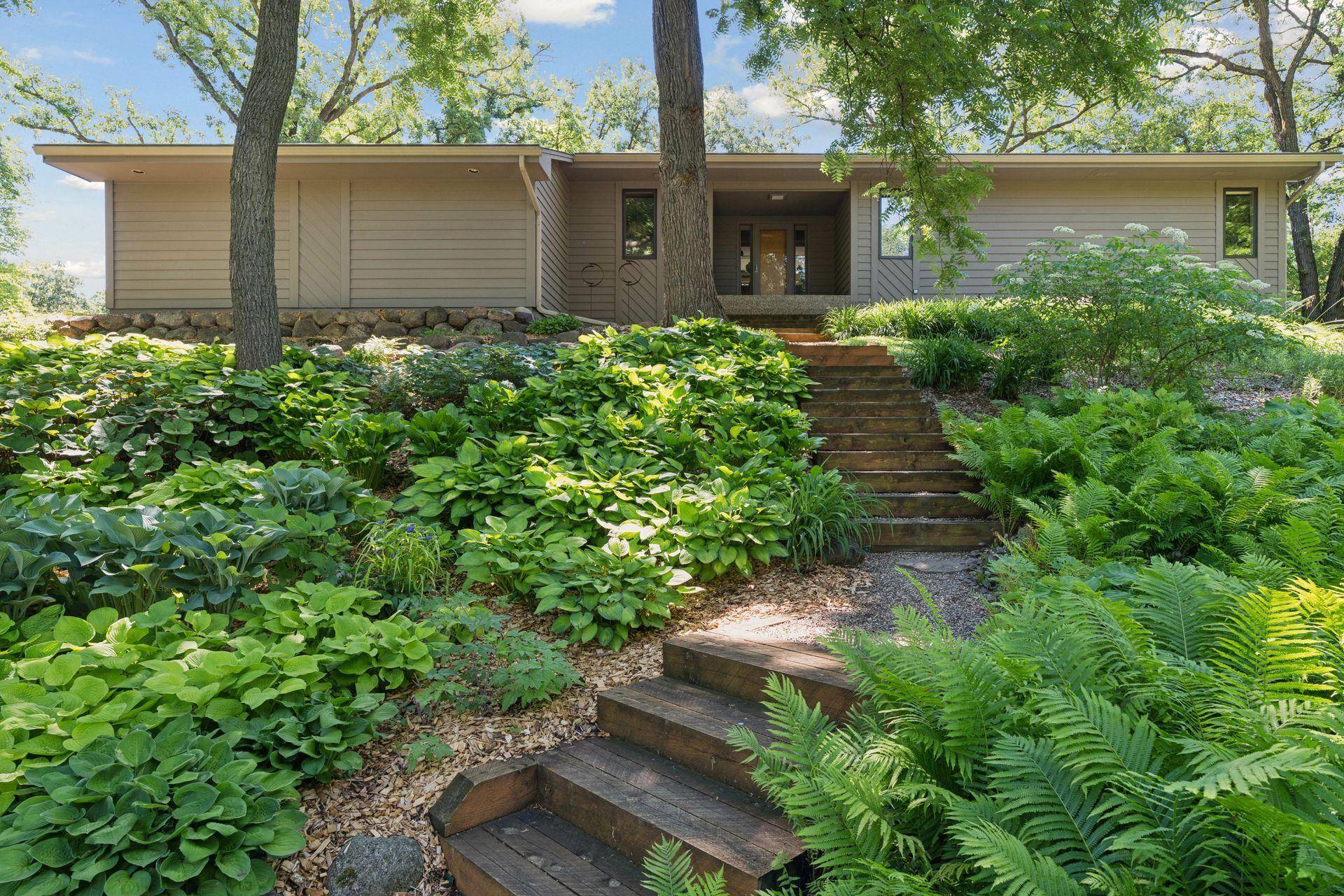 4309 Tonkawood RD, Minnetonka, MN 55345