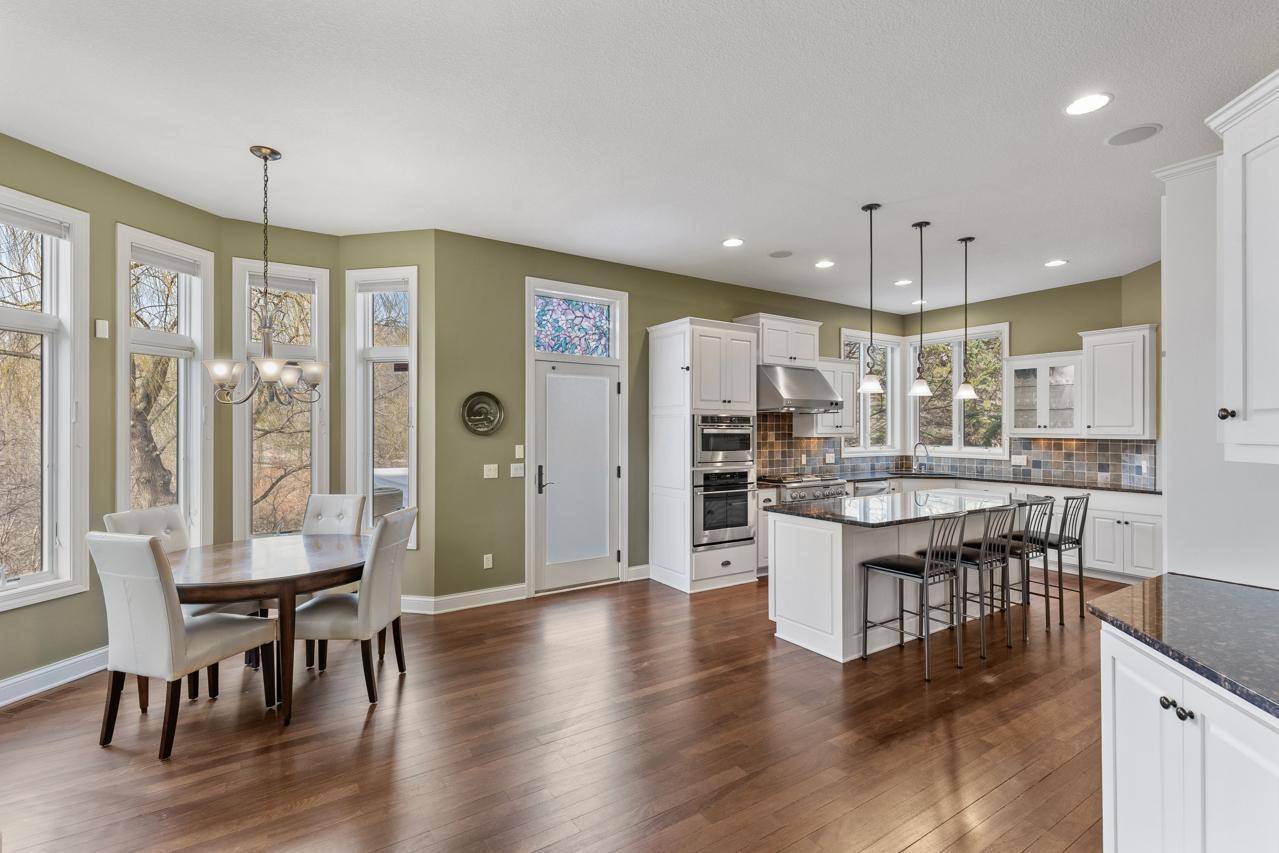 9106 Cold Stream LN, Eden Prairie, MN 55347