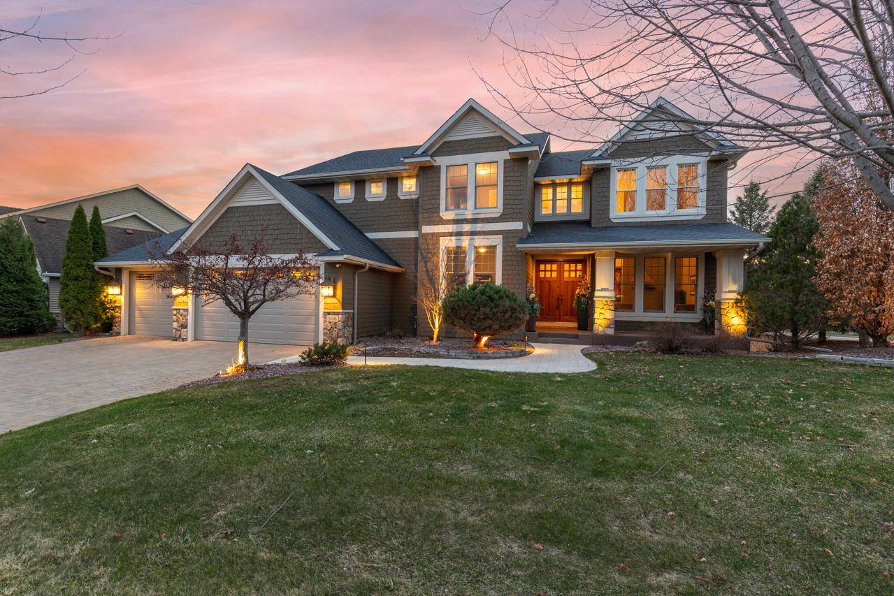9106 Cold Stream LN, Eden Prairie, MN 55347