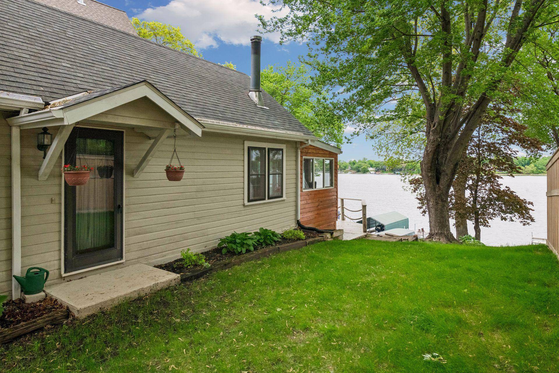 4936 Edgewater DR, Mound, MN 55364