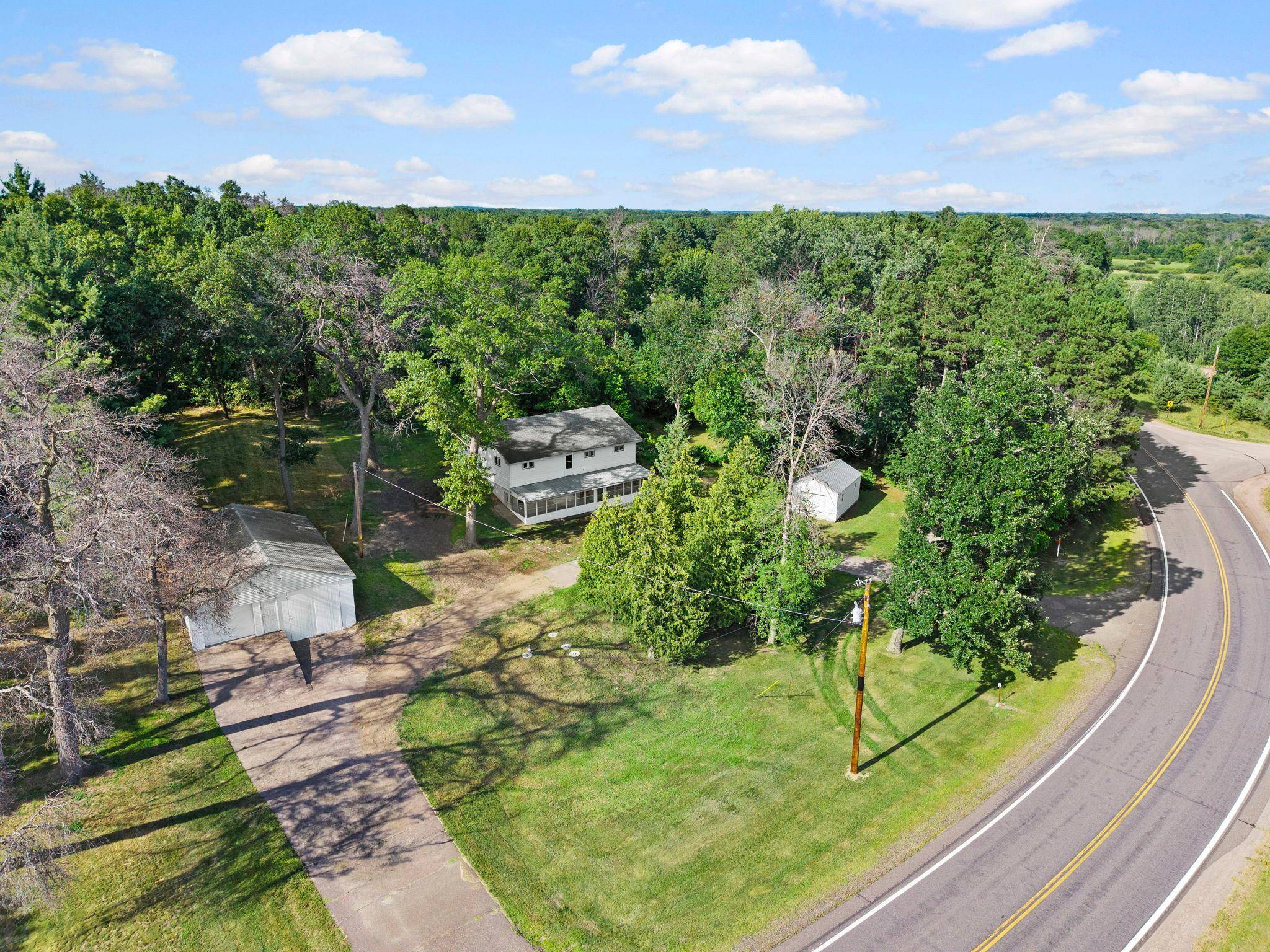 3063 325th AVE NW, Cambridge, MN 55008