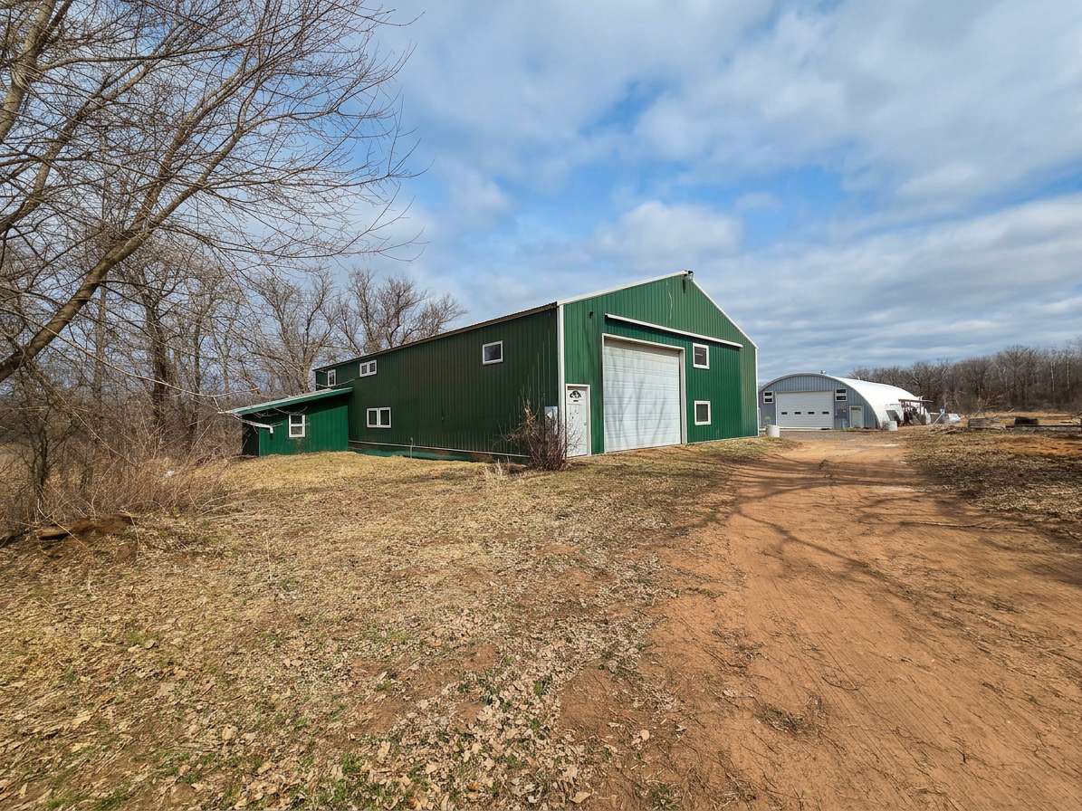 39529 Trulson RD, North Branch, MN 55056