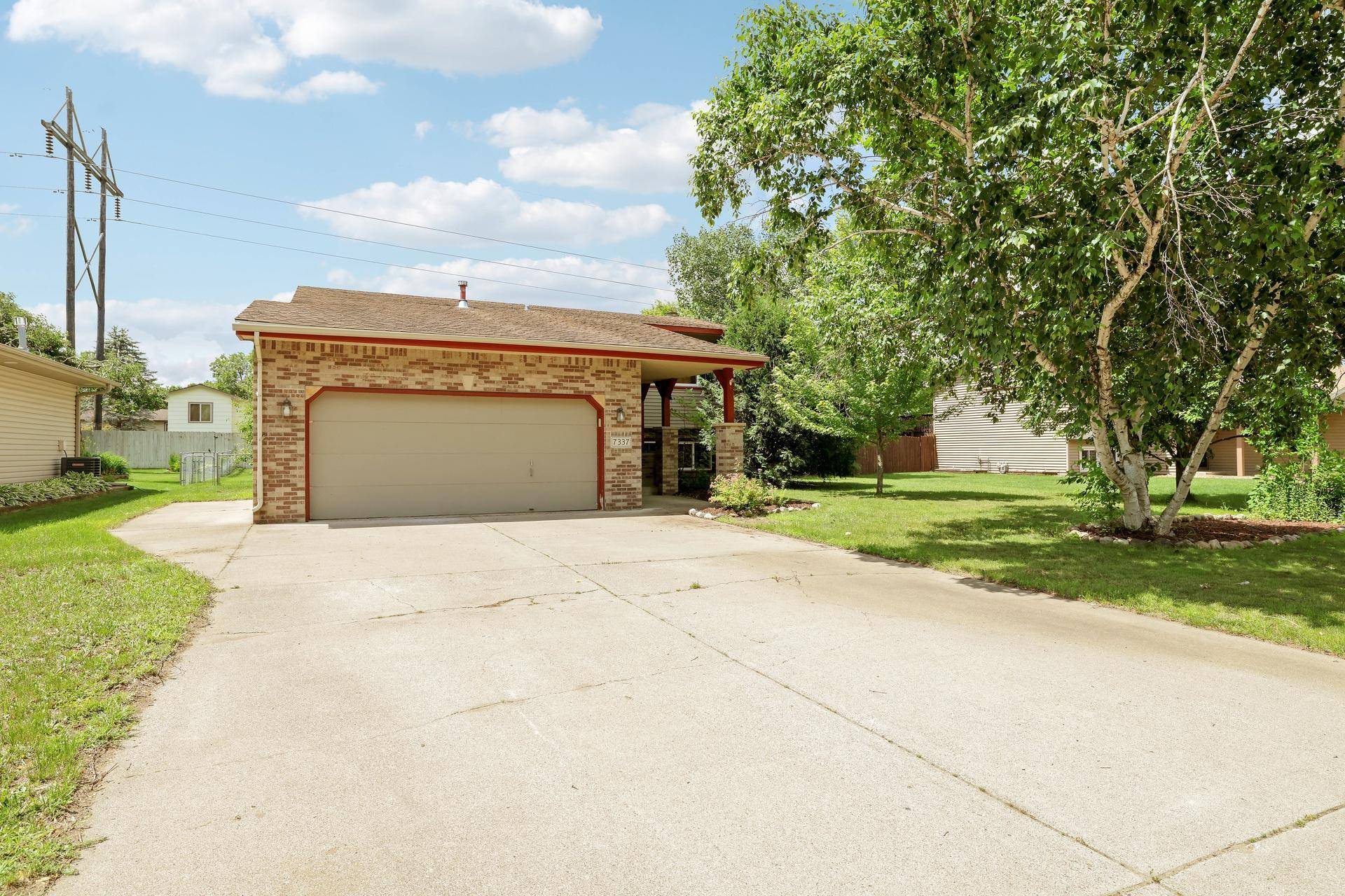 7337 116th PL N, Champlin, MN 55316