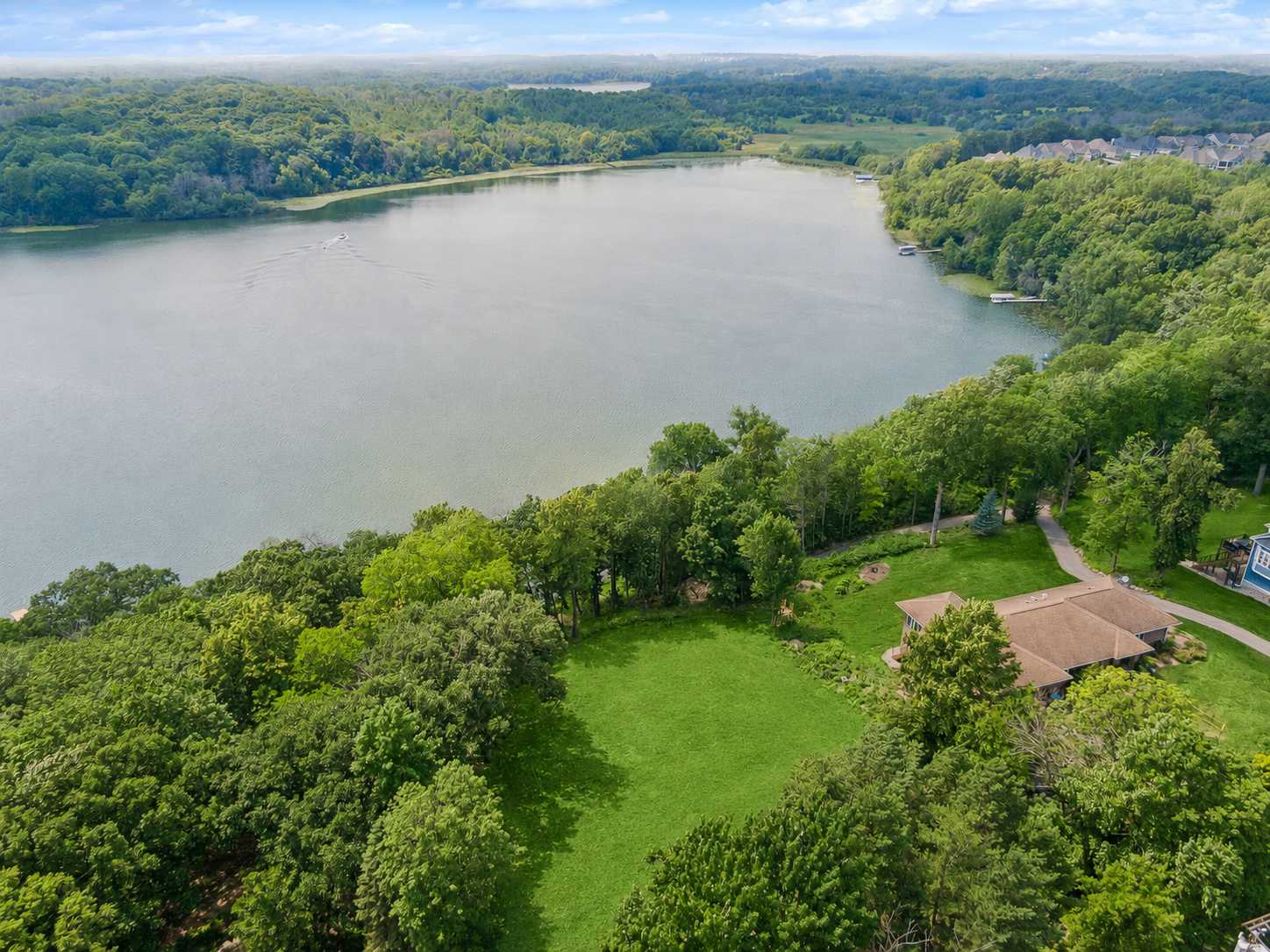 7080 Rolling Acres RD, Excelsior, MN 55331