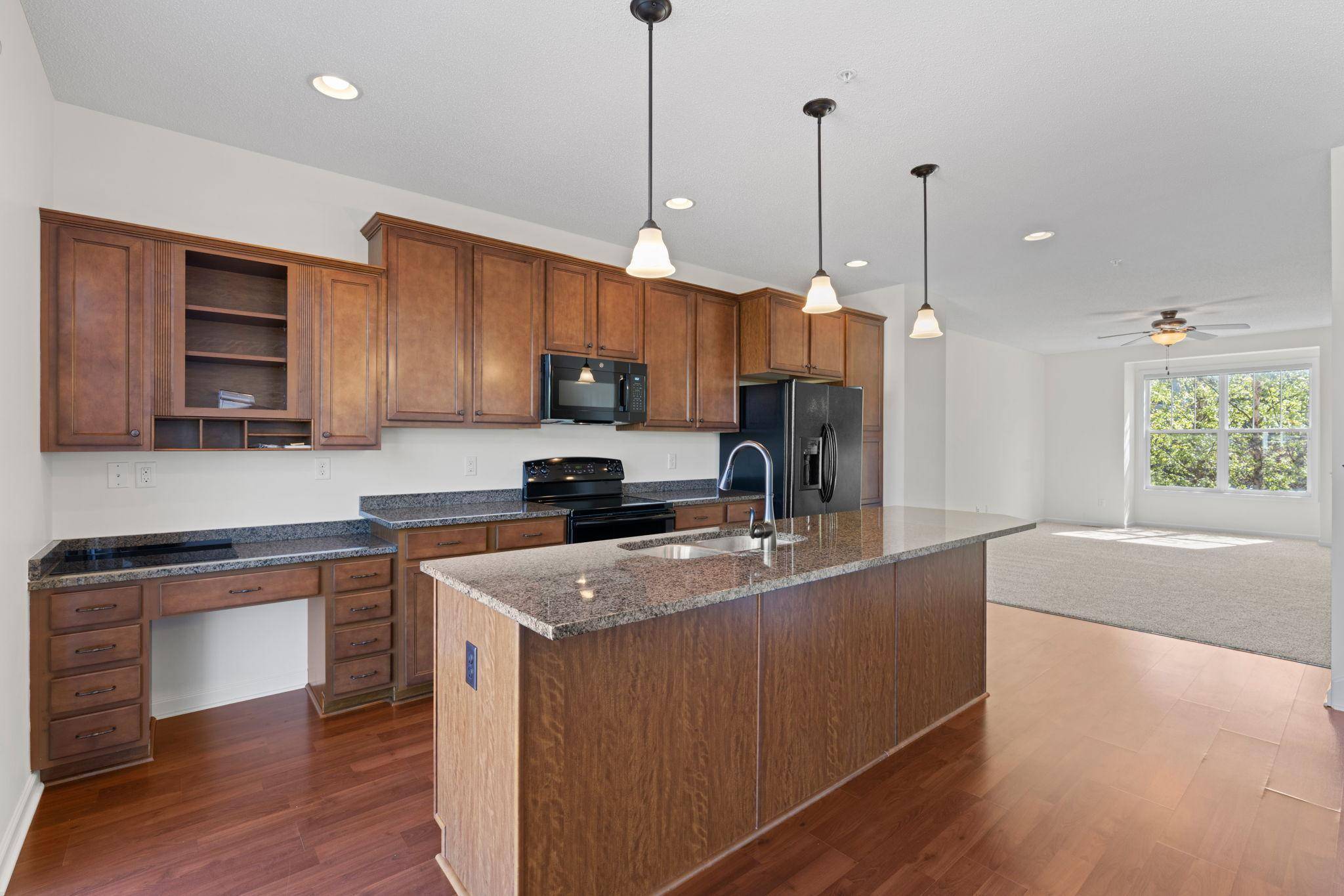 9652 Unity LN N, Brooklyn Park, MN 55443