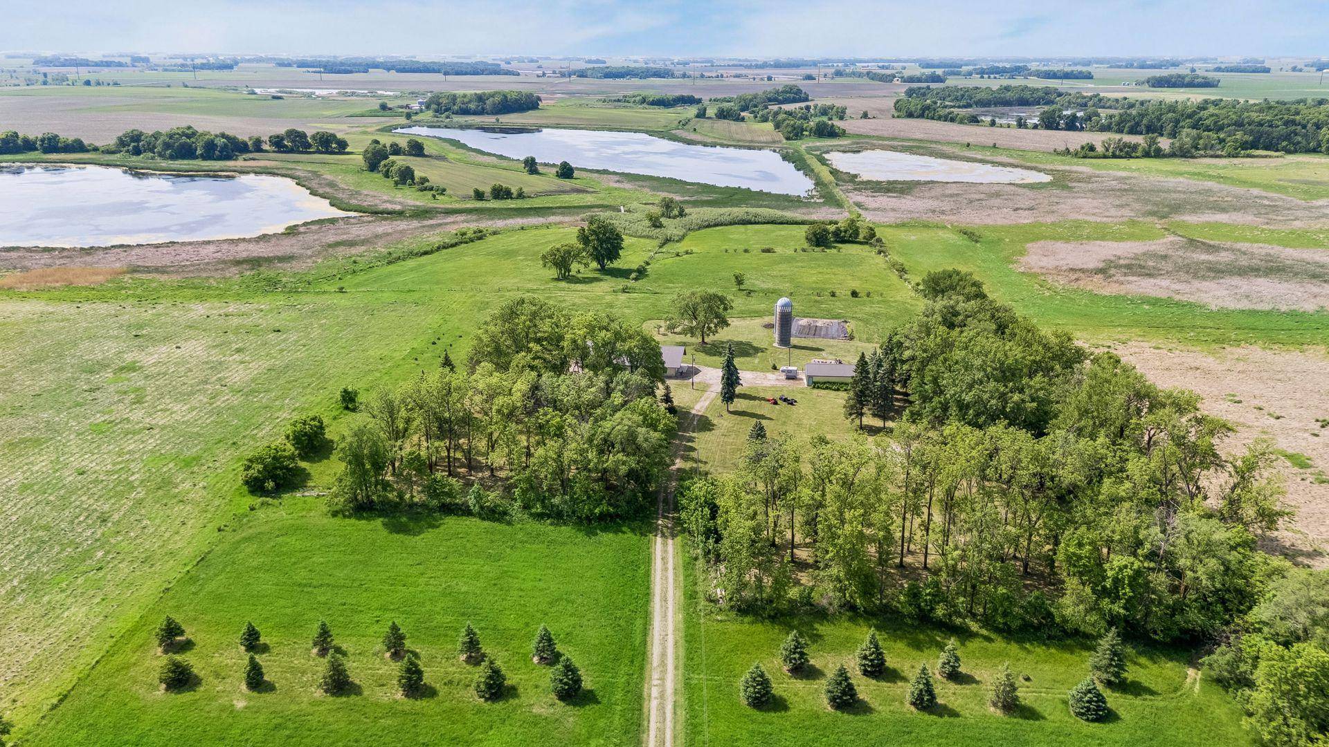 45543 216th ST, Gaylord, MN 55334