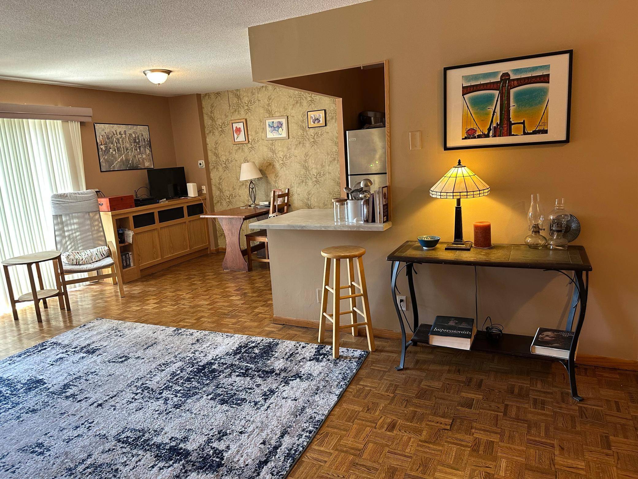 410 Groveland AVE #305, Minneapolis, MN 55403