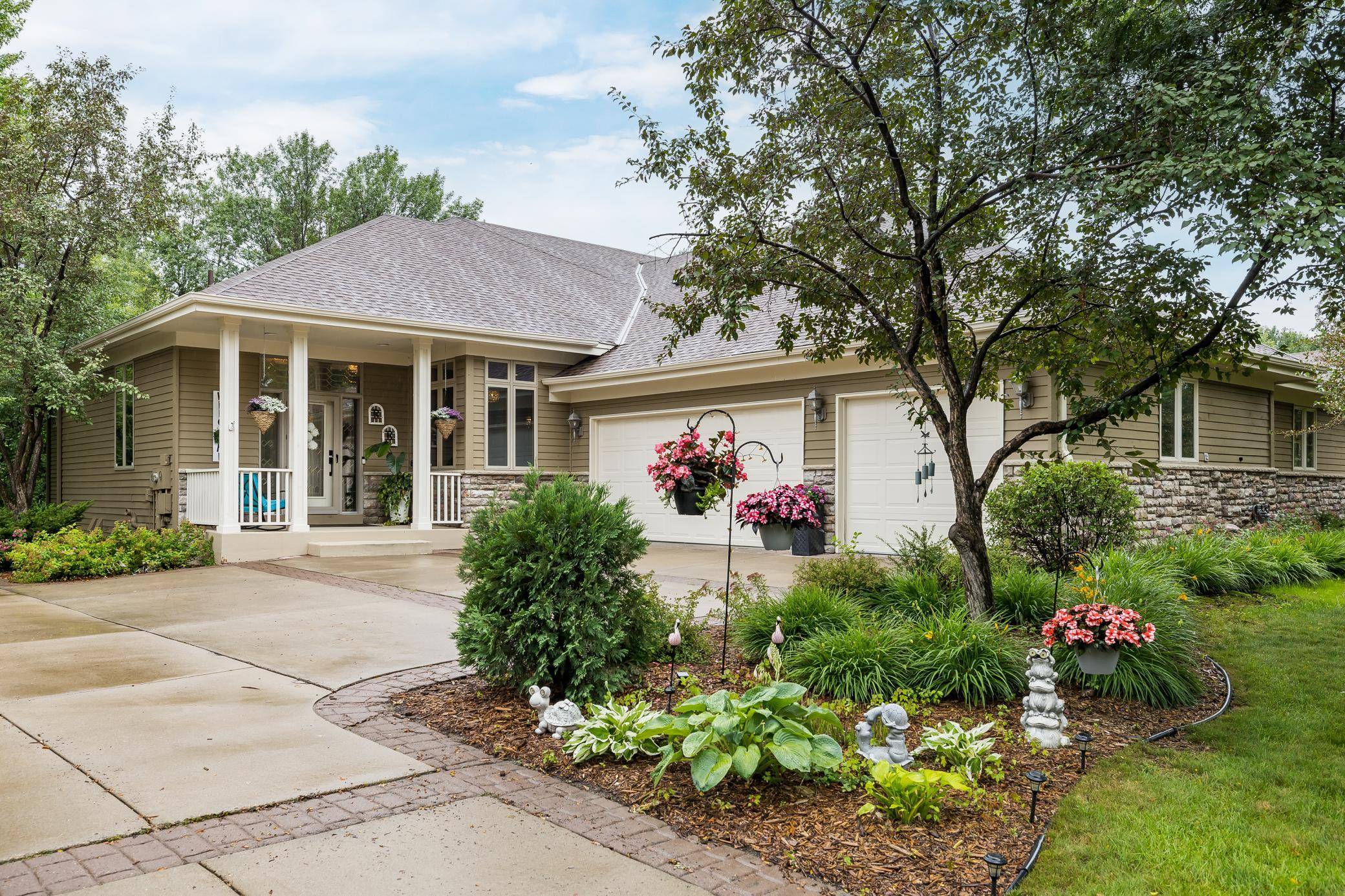 3365 Glynwater TRL NW, Prior Lake, MN 55372