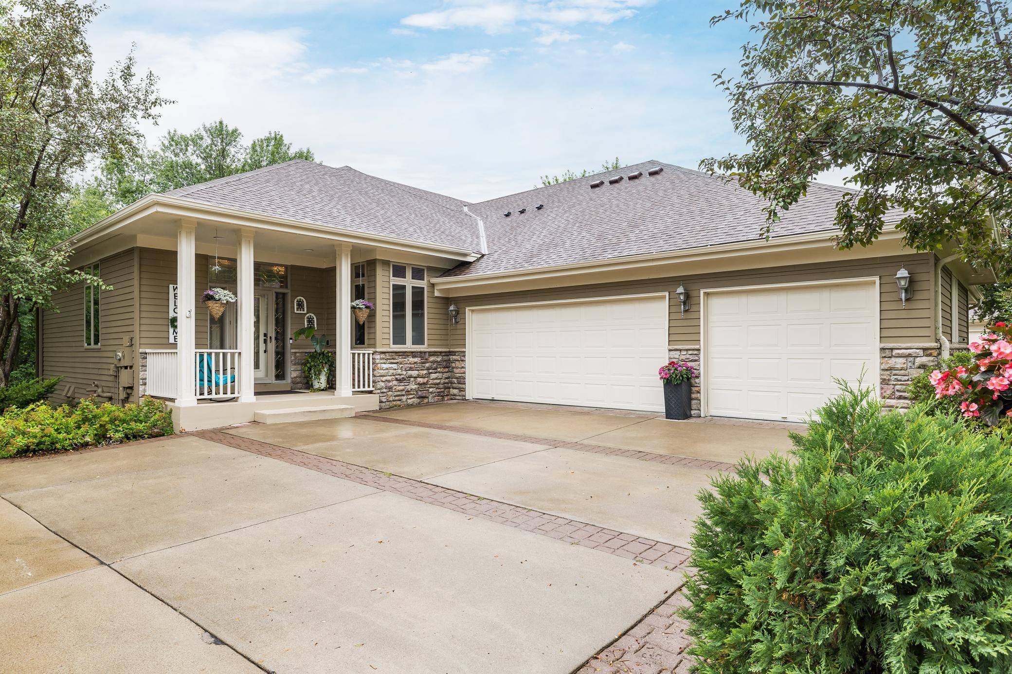 3365 Glynwater TRL NW, Prior Lake, MN 55372
