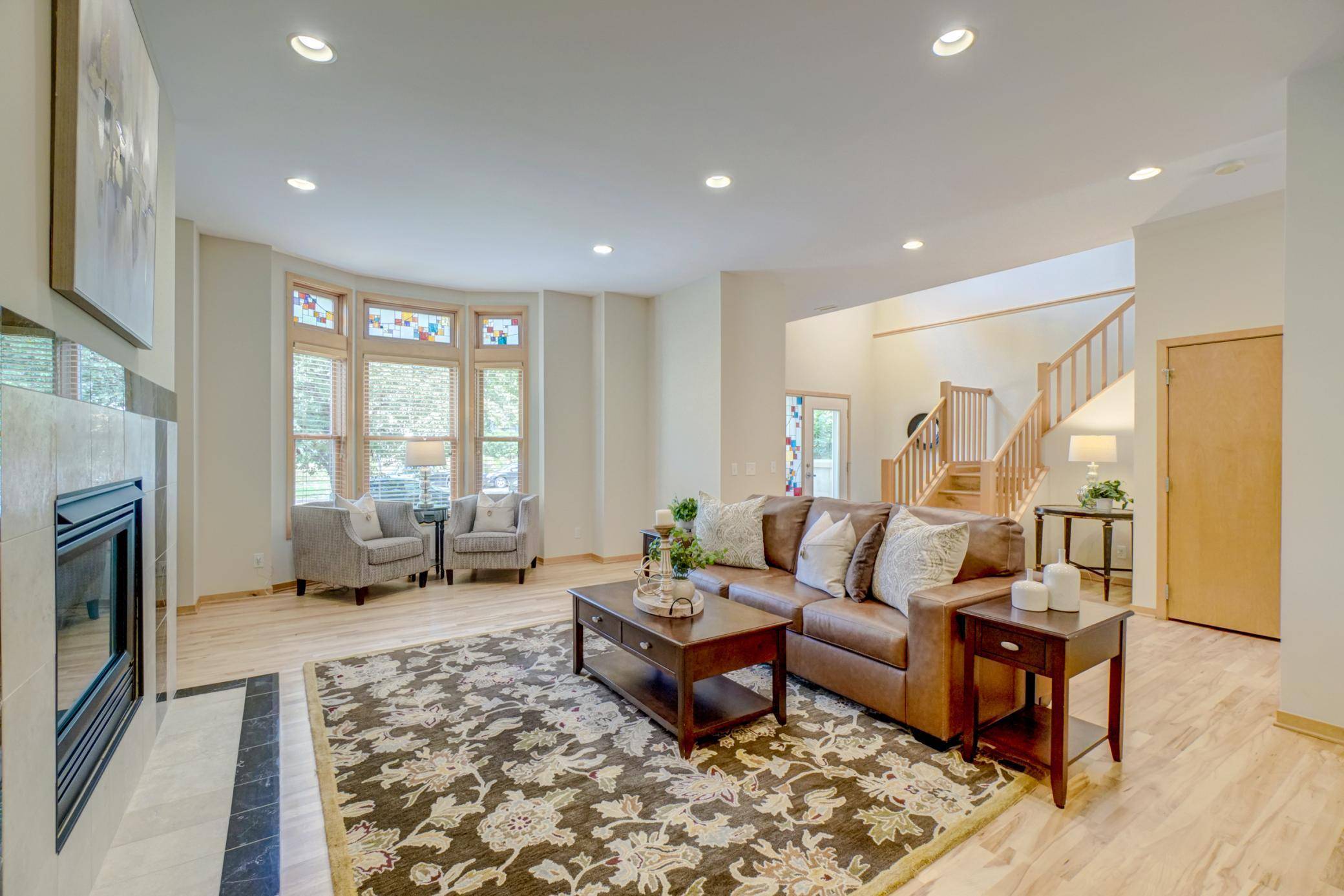 552 Summit AVE, Saint Paul, MN 55102