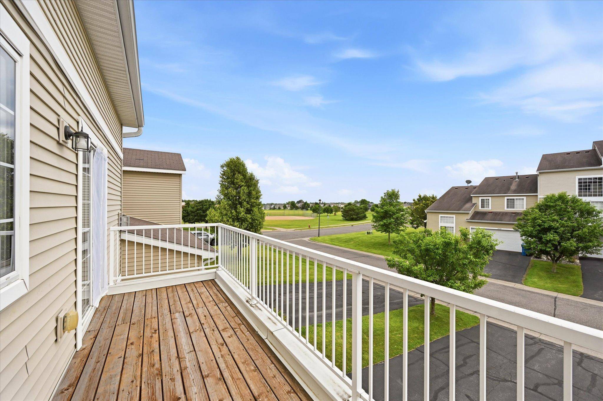 19172 Hoover ST NW, Elk River, MN 55330