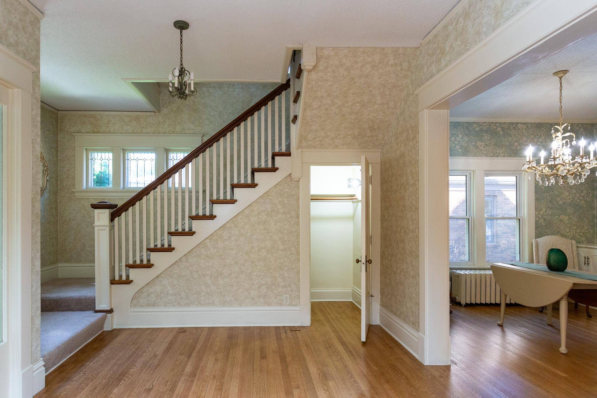 1109 East AVE, Red Wing, MN 55066