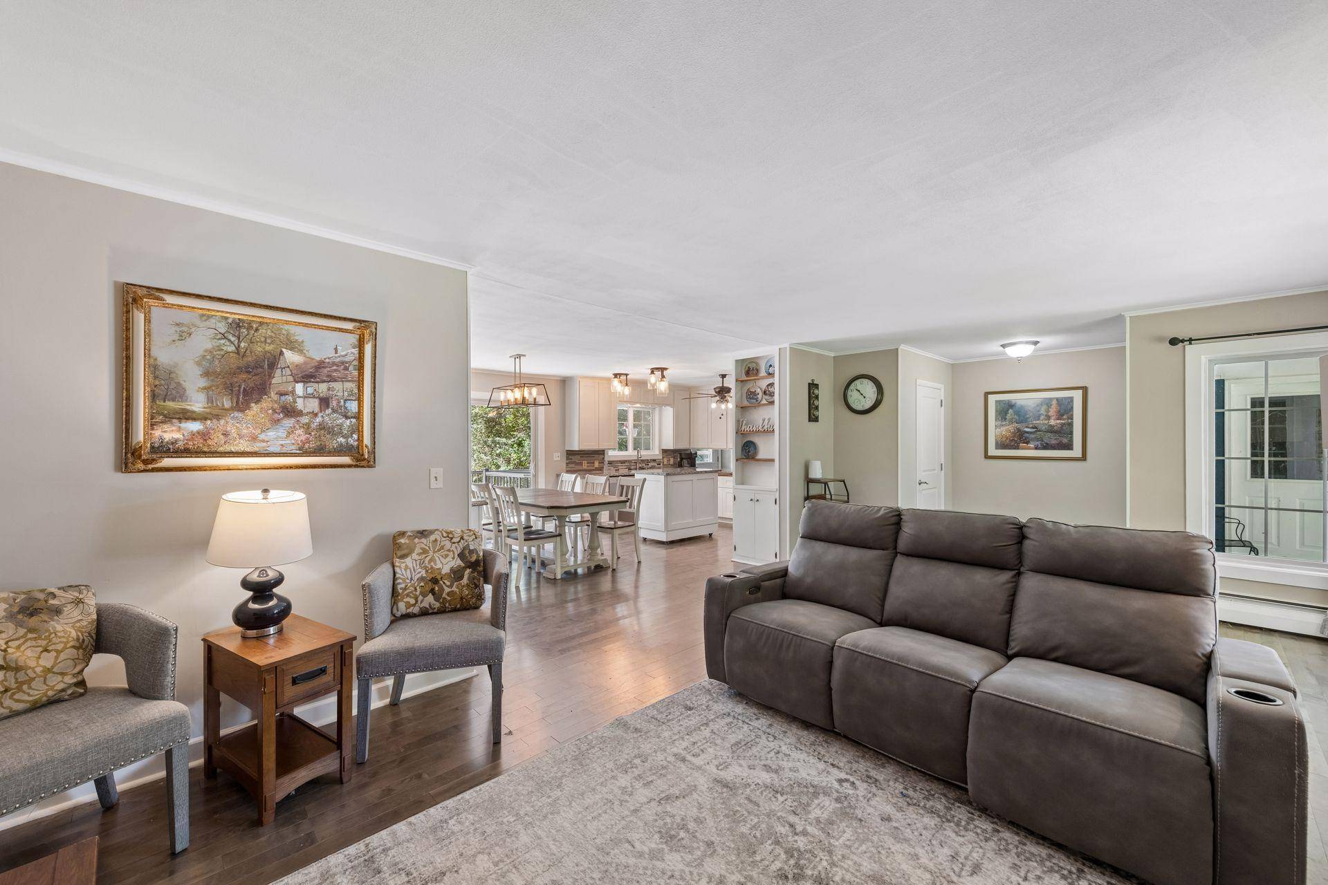 4569 Shoreline DR, Spring Park, MN 55384
