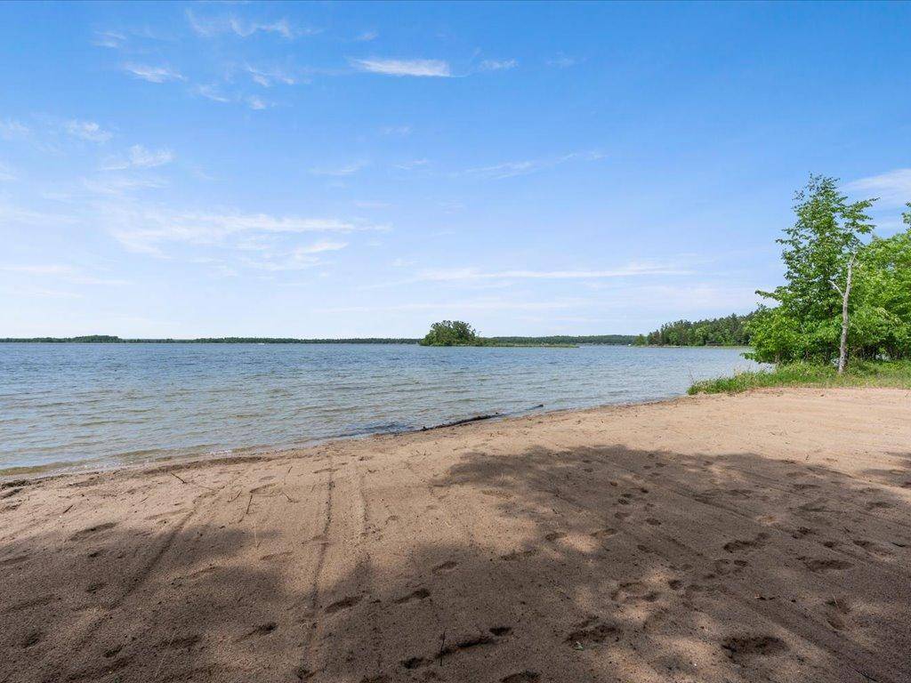 36003 Schaller Lane, Pequot Lakes, MN 56472