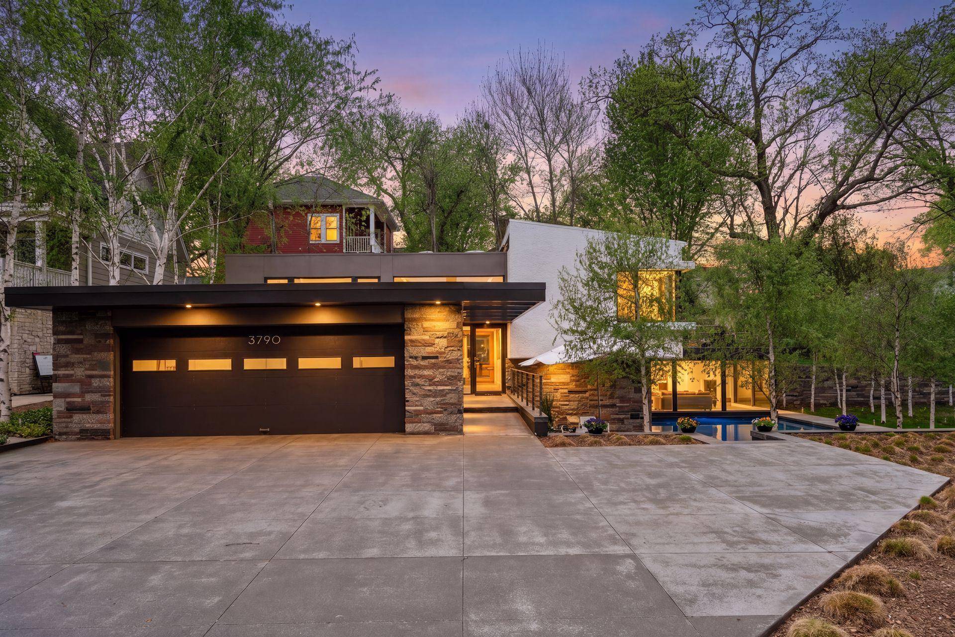 3790 W Bde Maka Ska Pkwy, Minneapolis, MN 55410