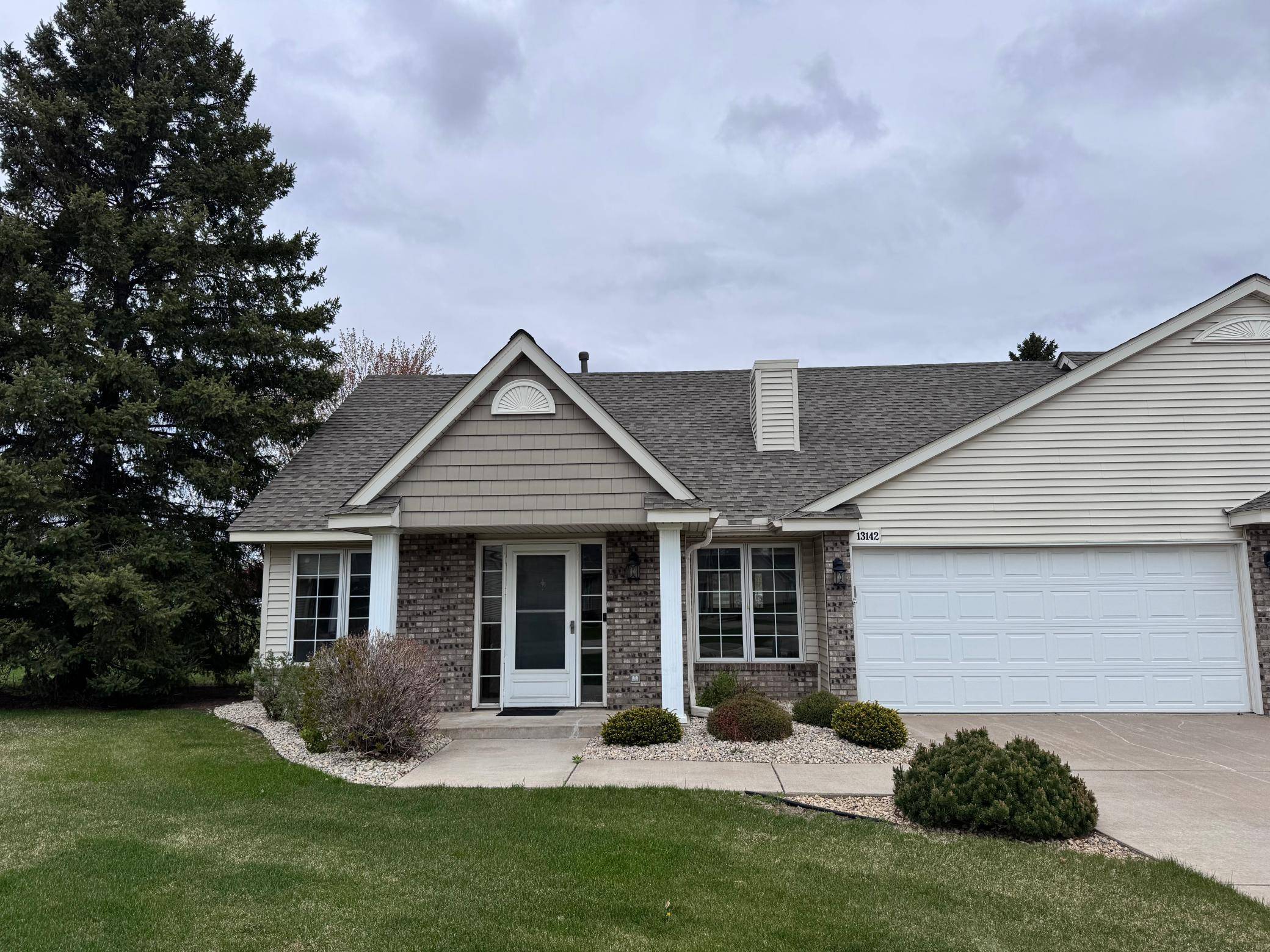 13142 Rose ST NW, Coon Rapids, MN 55448