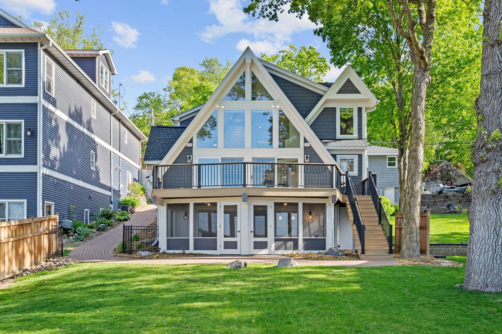 5325 Edsall RD, Minnetrista, MN 55364