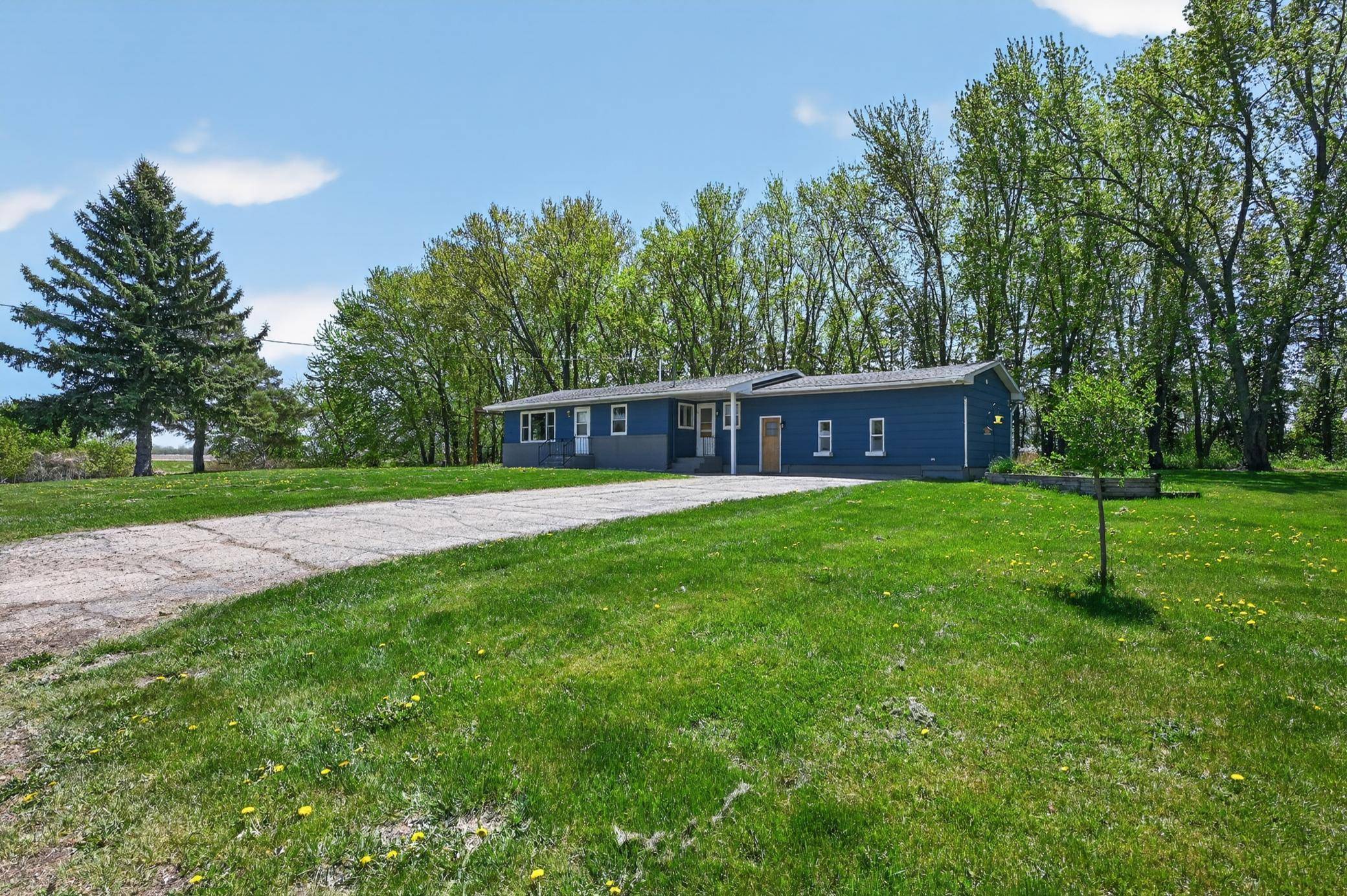 26535 State Highway 78, Elbow Lake, MN 56531