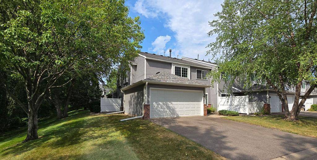 2024 Gresham AVE N, Oakdale, MN 55128