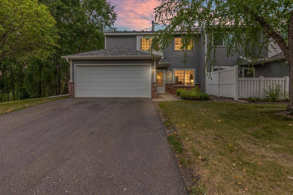2024 Gresham AVE N, Oakdale, MN 55128