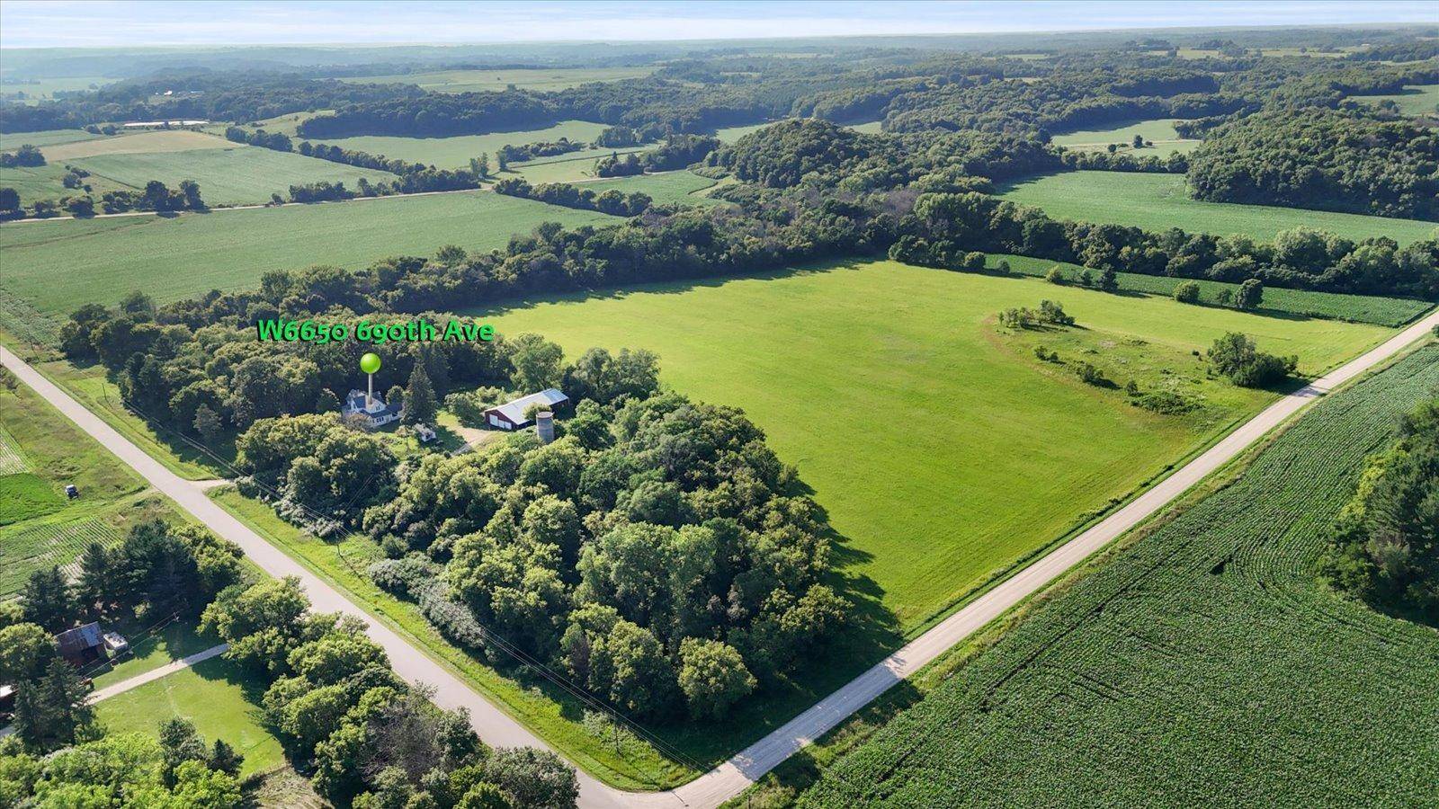 W6650 690th AVE, Beldenville, WI 54003