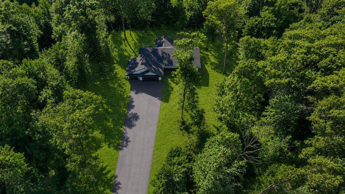 1622 Maplewood Ridge RD, East Gull Lake, MN 56401