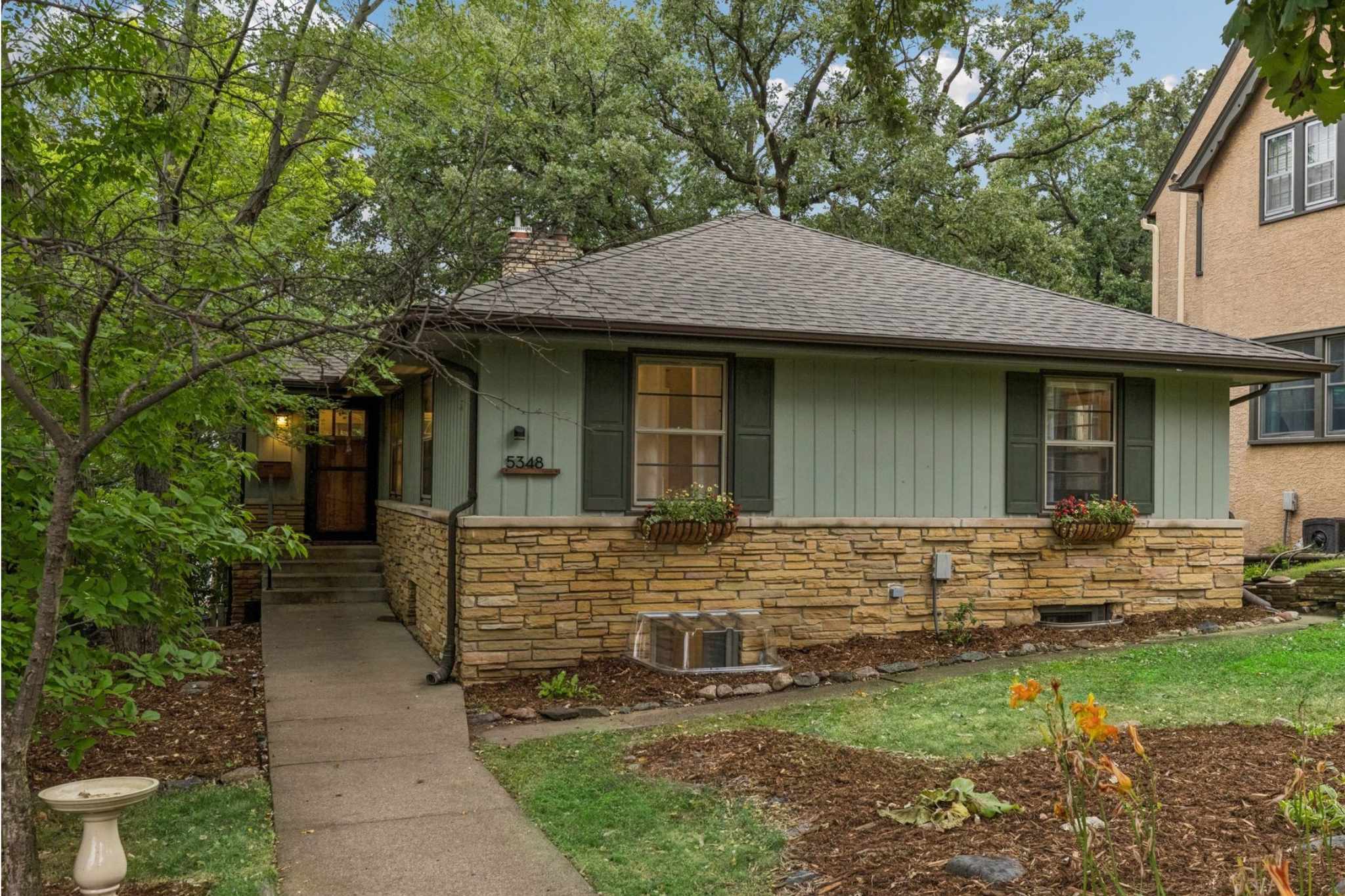 5348 Russell AVE S, Minneapolis, MN 55410
