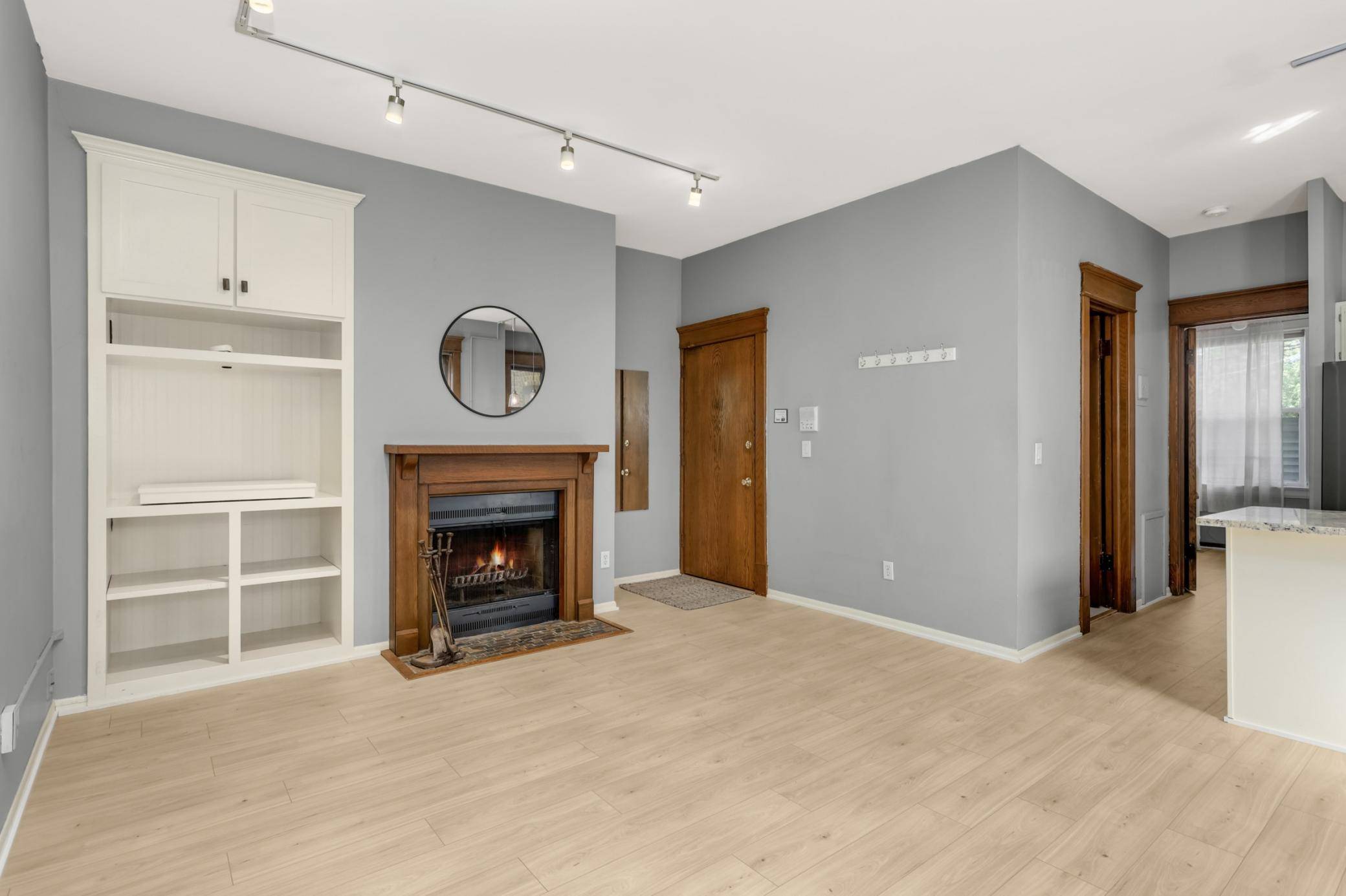 635 Grand AVE #4, Saint Paul, MN 55105
