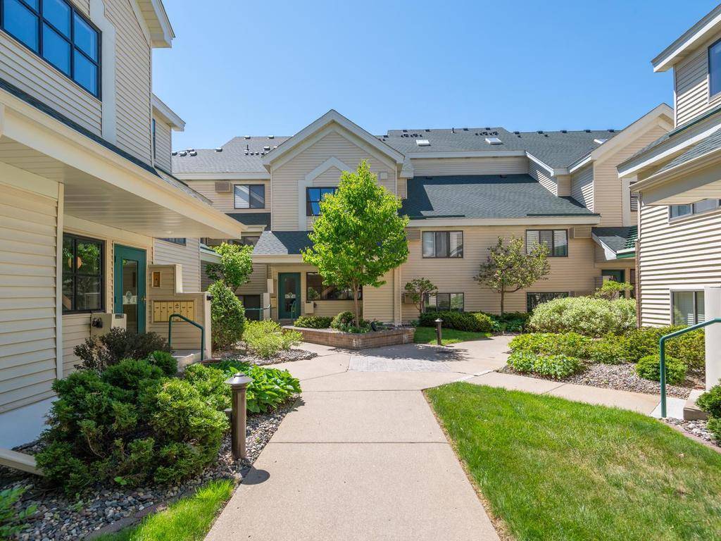 7605 Edinborough WAY #6214, Edina, MN 55435