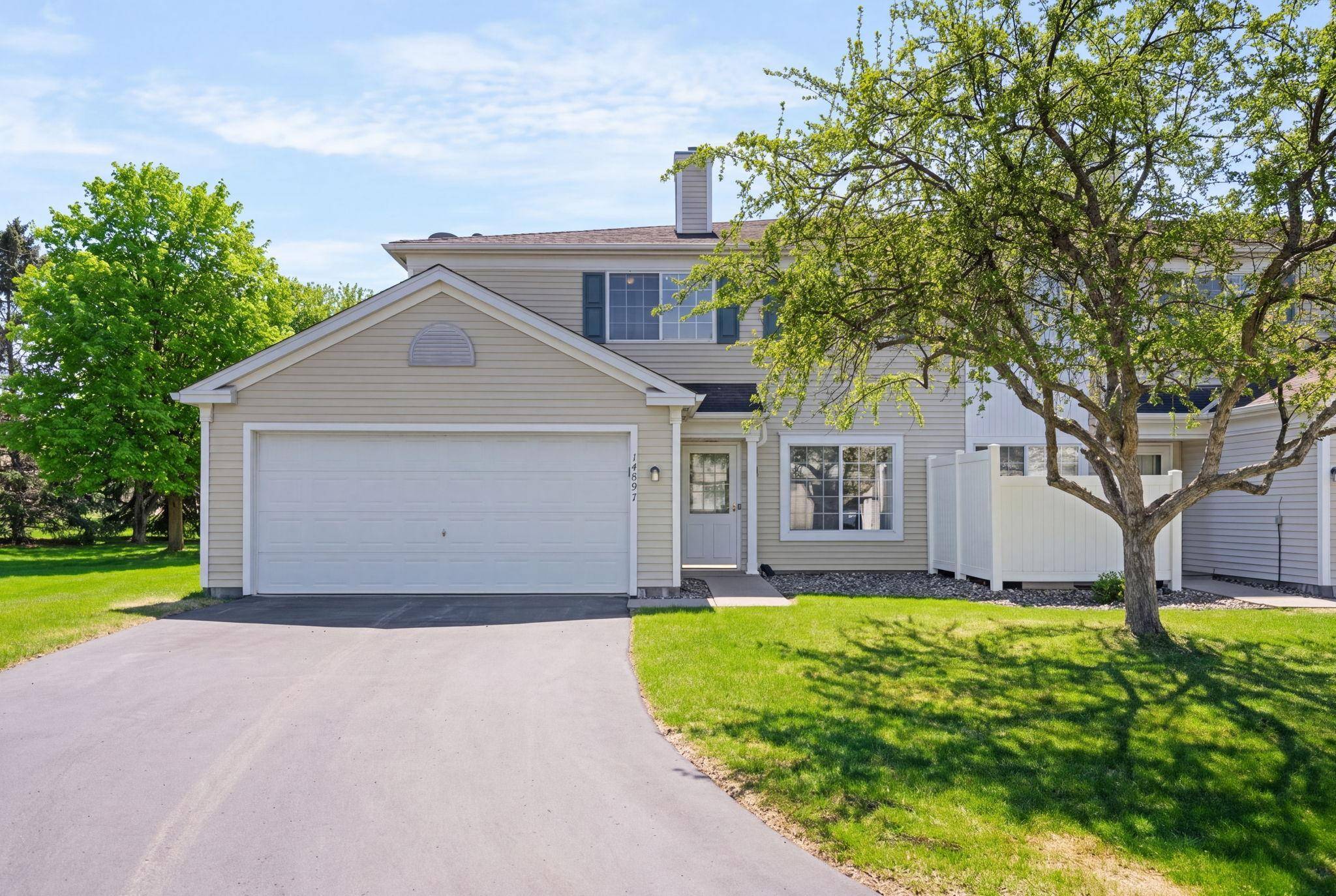 14597 Evergreen TRL #64, Apple Valley, MN 55124