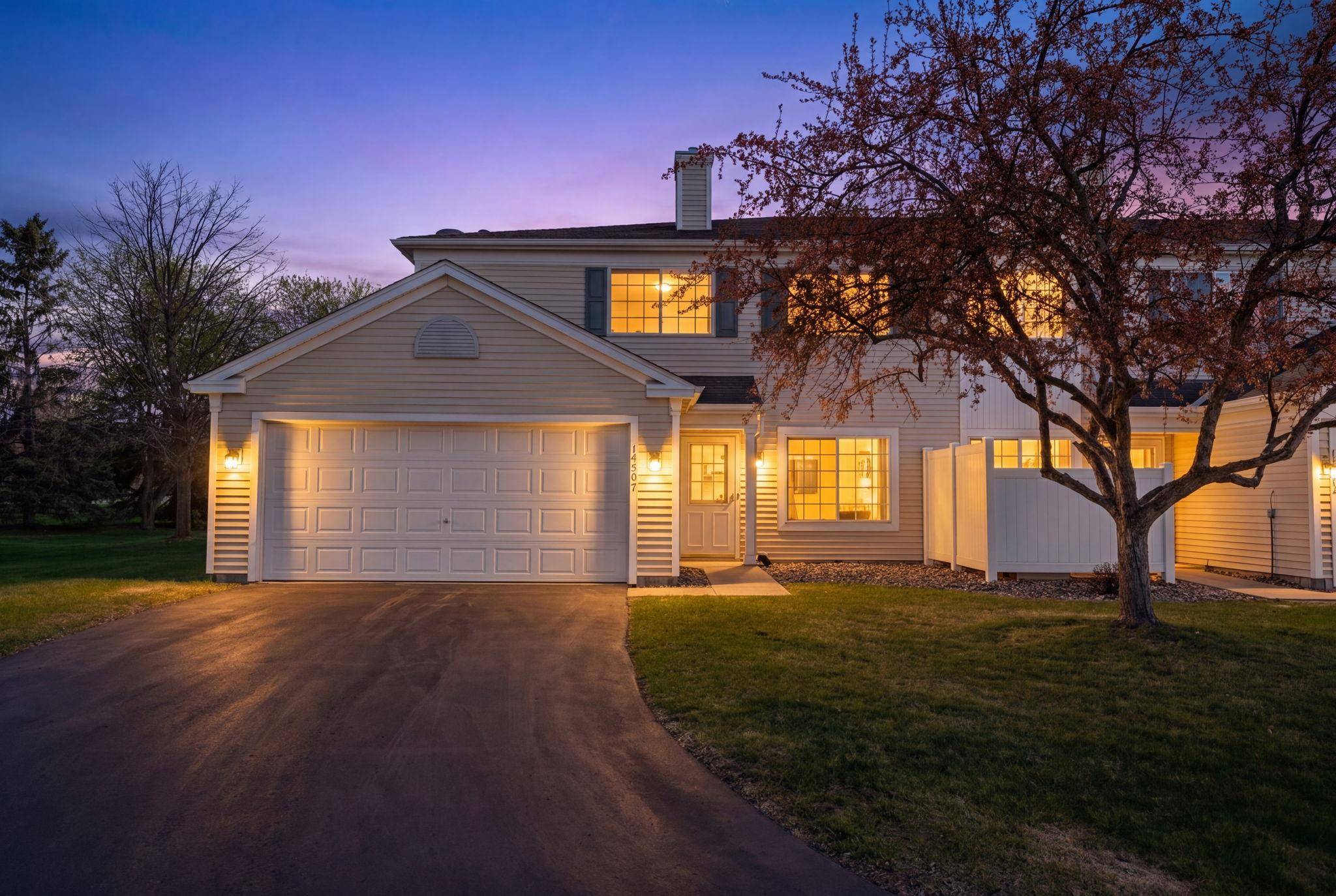 14597 Evergreen TRL #64, Apple Valley, MN 55124