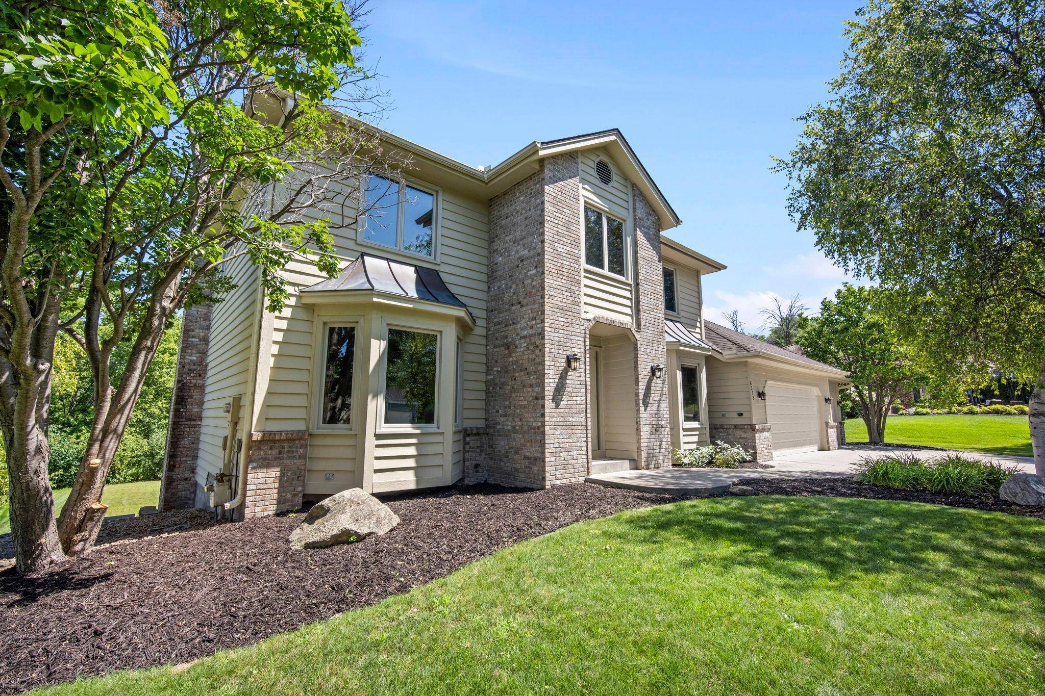 6378 Glacier LN N, Maple Grove, MN 55311