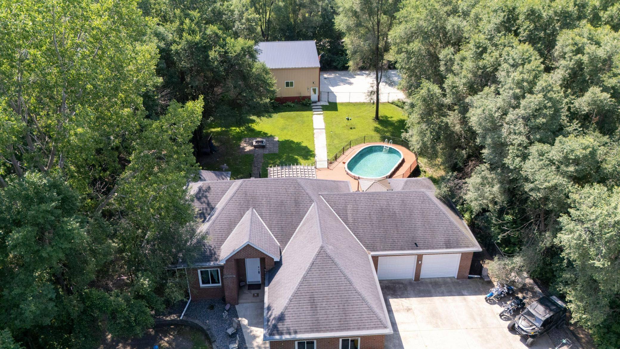 6370 232nd ST W, Faribault, MN 55021