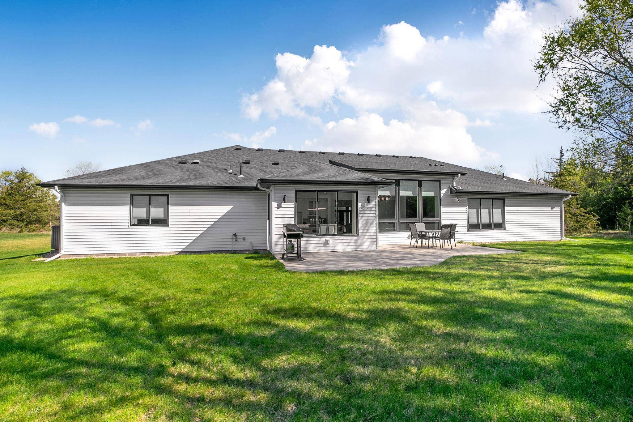 4777 Pine Point RD, Sartell, MN 56377