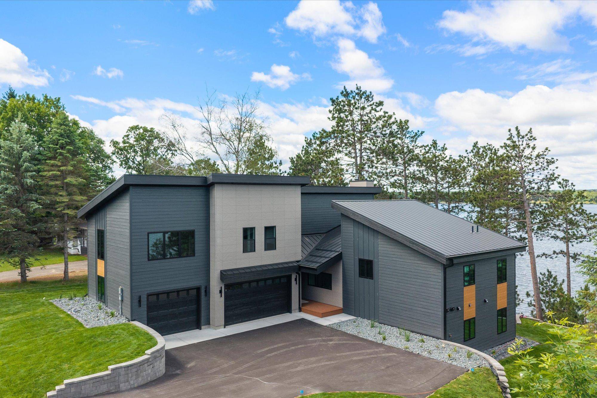 11389 E Steamboat Bay RD, East Gull Lake, MN 56401