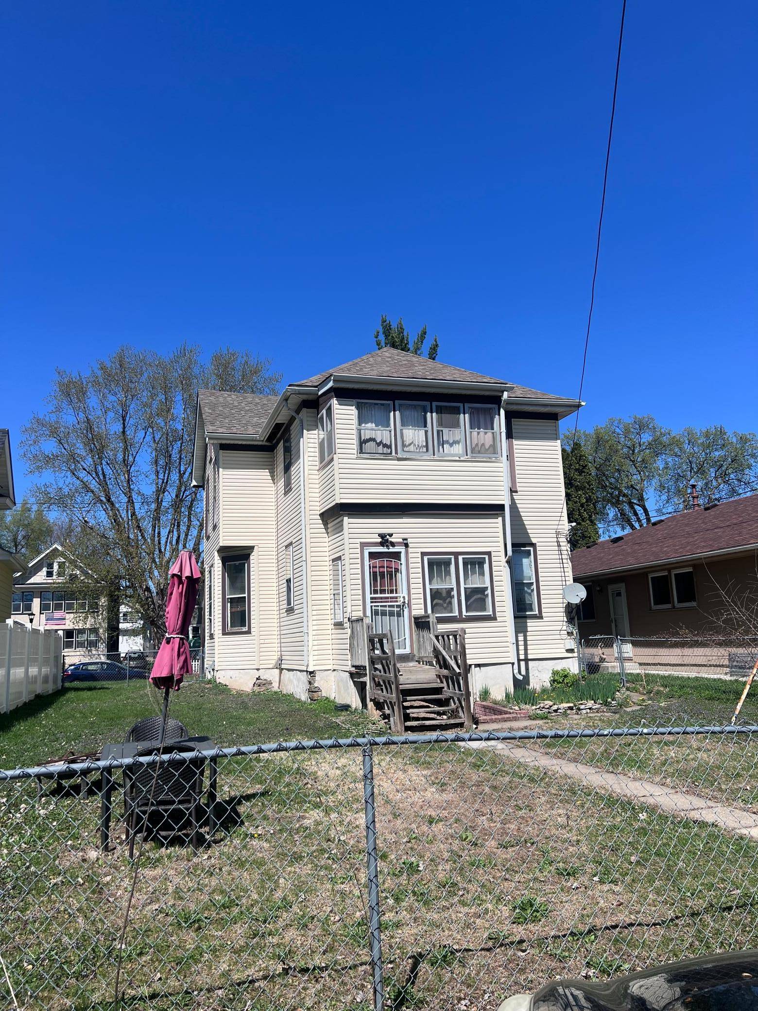 2313 Glenwood AVE, Minneapolis, MN 55405